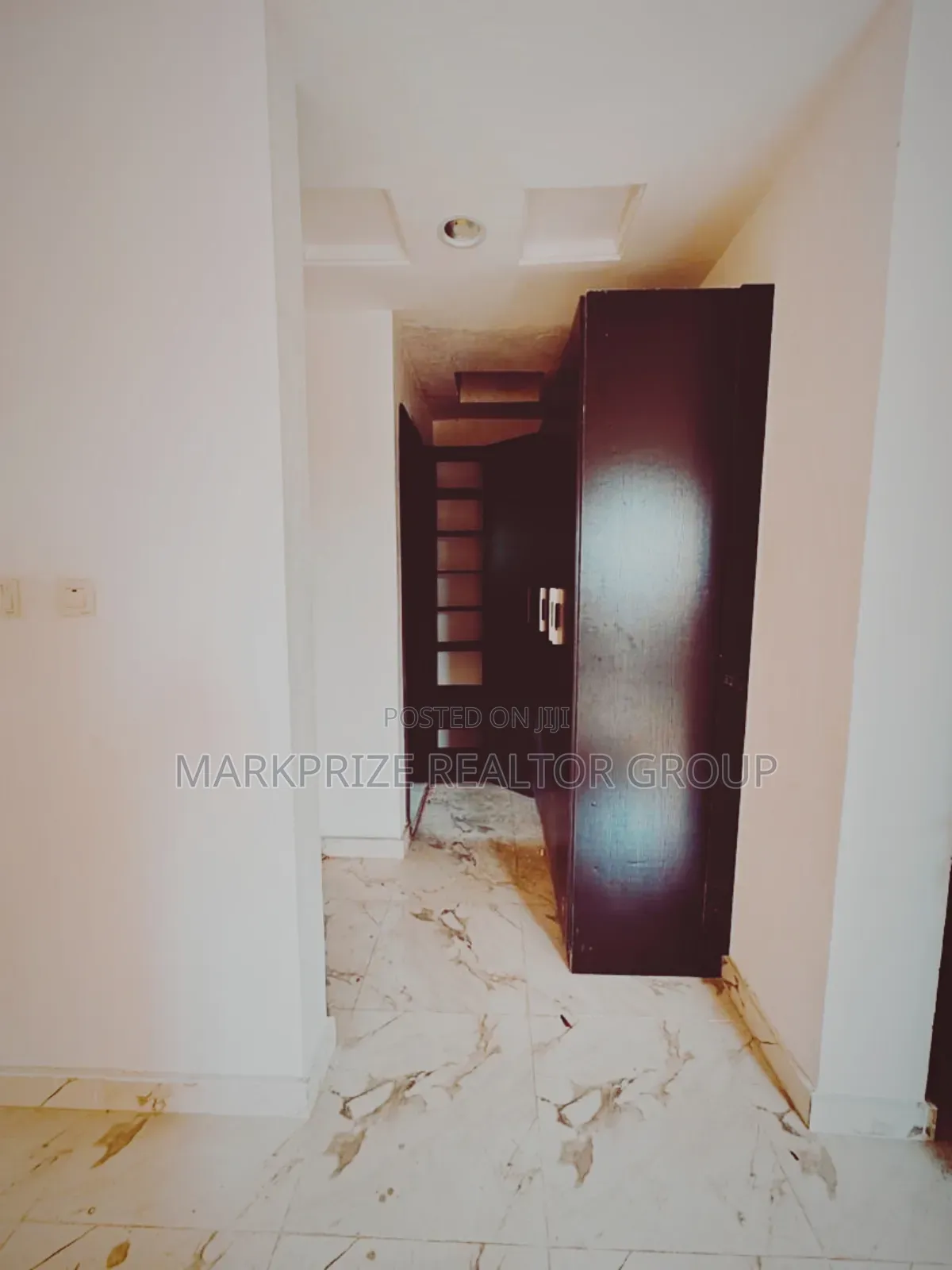 4bdrm Duplex in Maryland for sale in Maryland