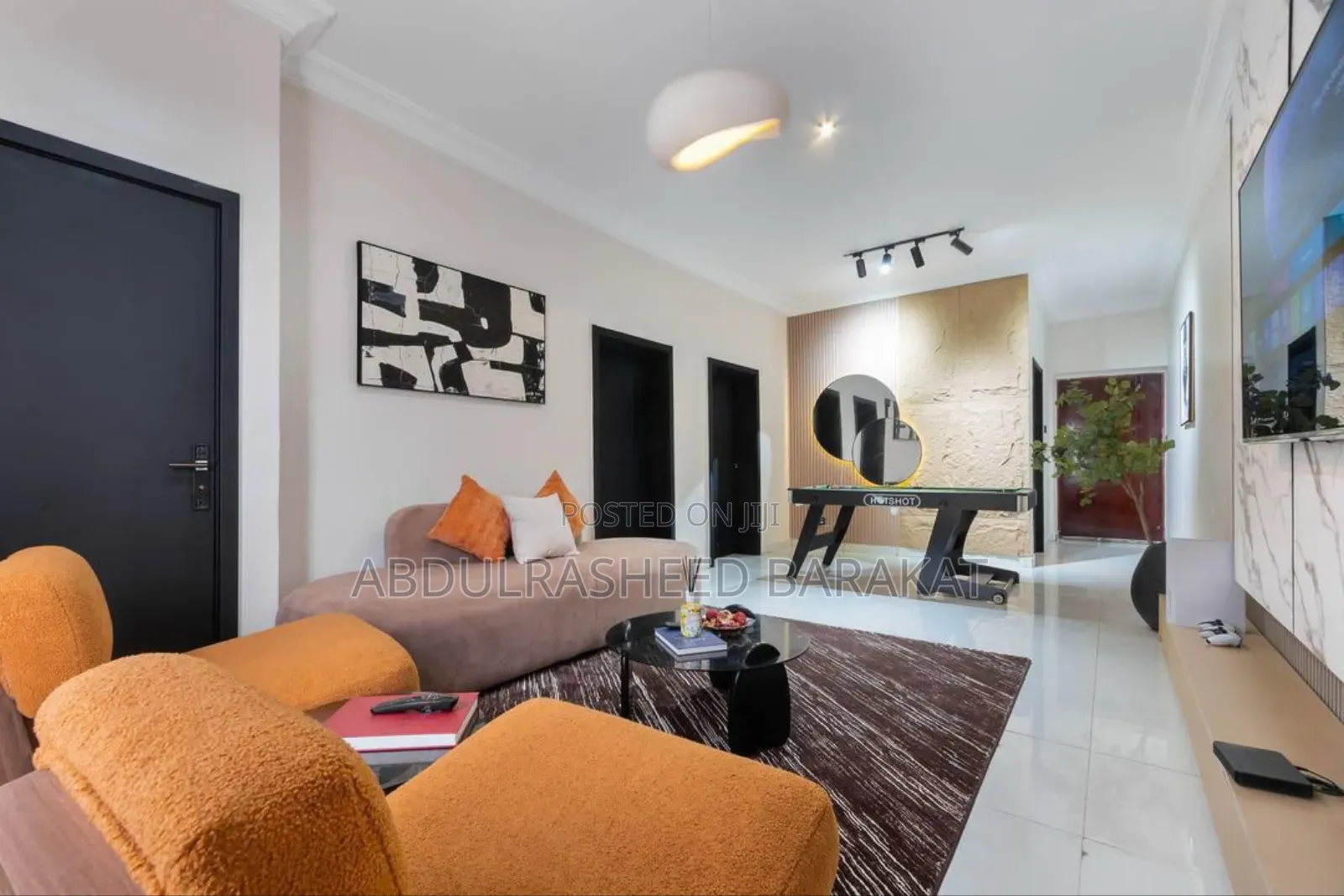 Luxury Two Bedroom Apartment With Ps5, Snooker Board in Lekki Phase 1