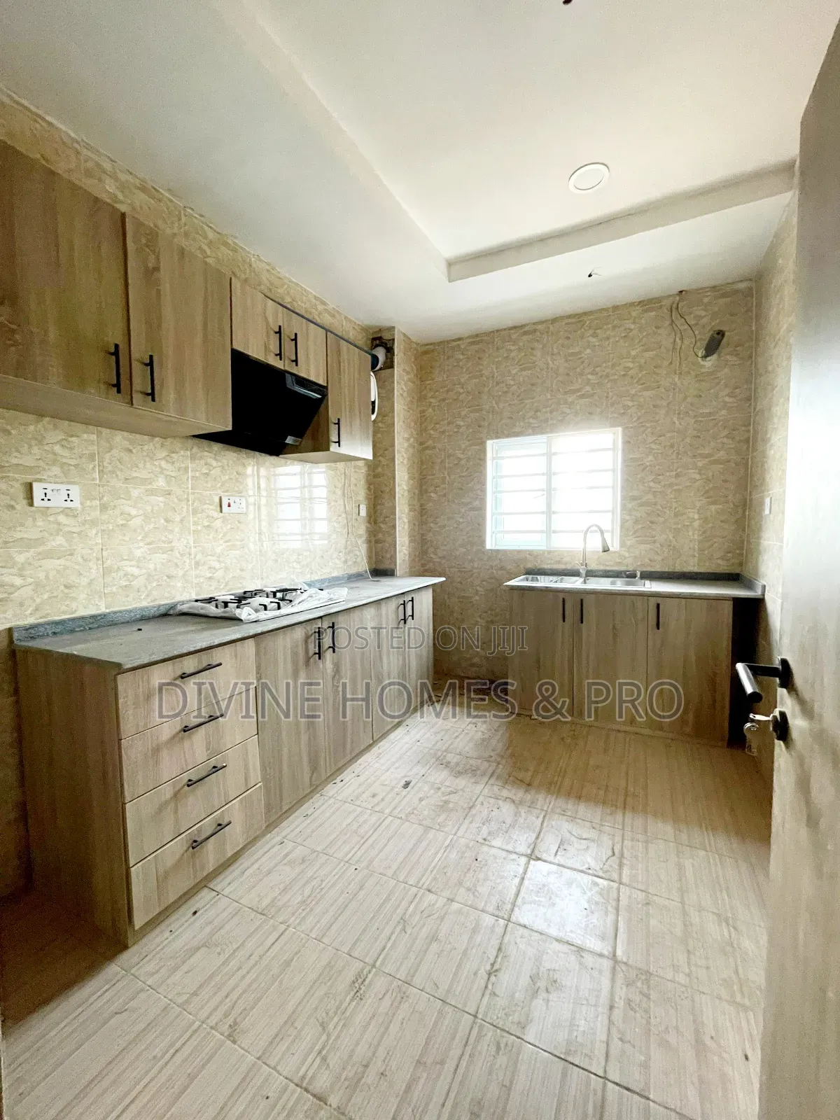 3bdrm Block of Flats in Durumi for sale in Durumi