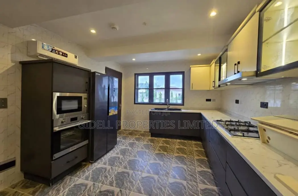 4bdrm Townhouse / Terrace in Wuse 2 for rent in Wuse 2