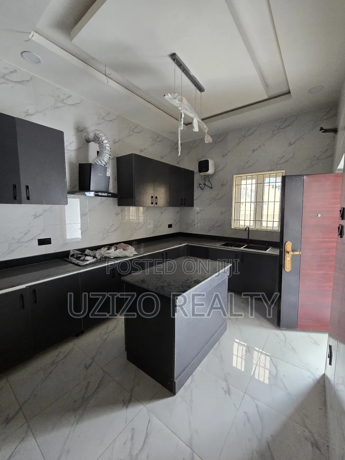 4bdrm Townhouse/Terrace in Sangotedo for sale in Sangotedo