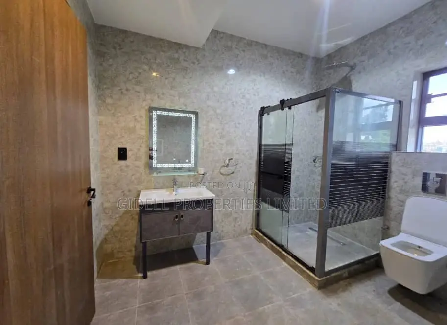 4bdrm Townhouse / Terrace in Wuse 2 for rent in Wuse 2