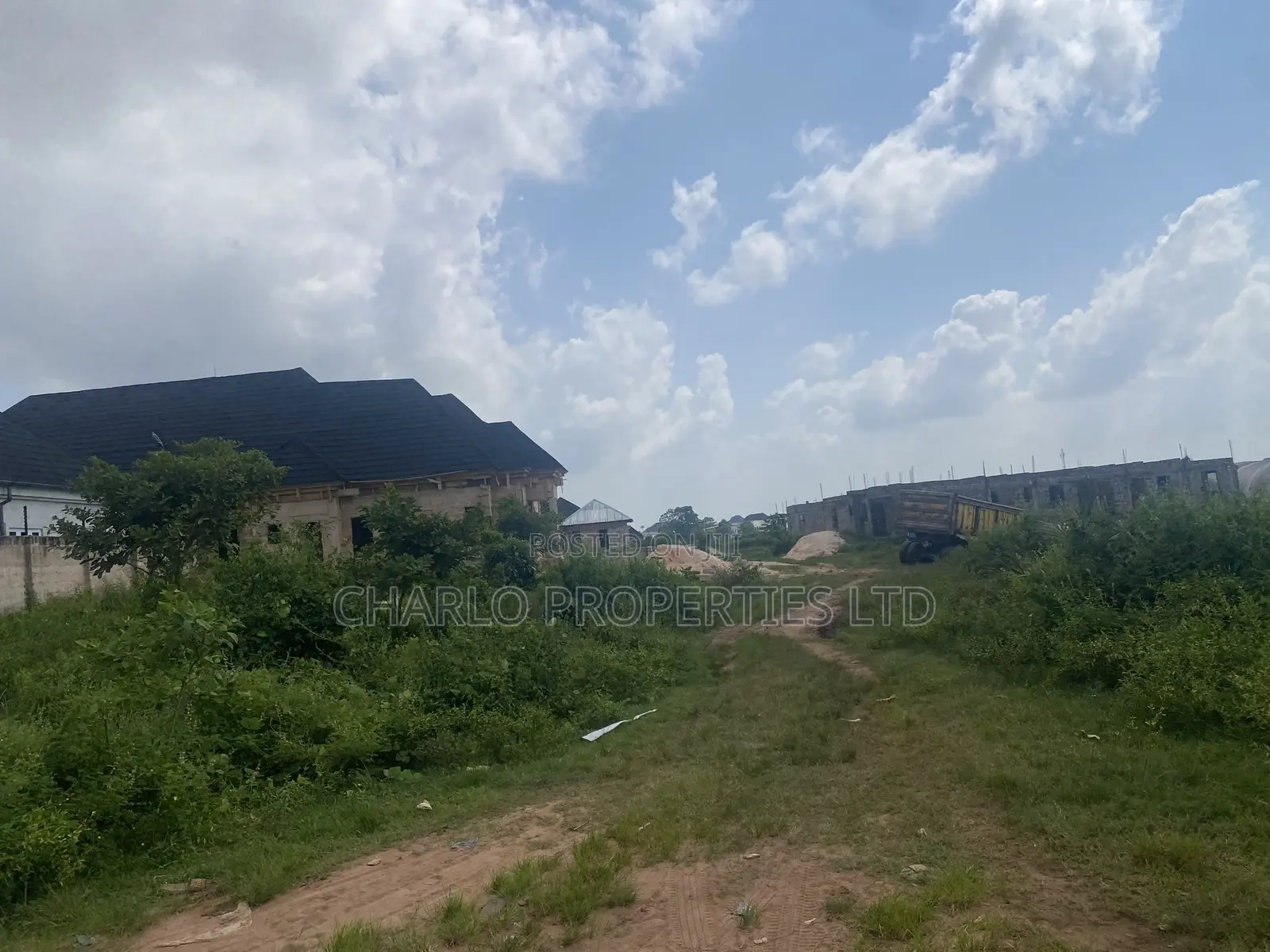 Nice and Genuine 90ft by 200ft With C of O in Amagba for Sale in Benin City
