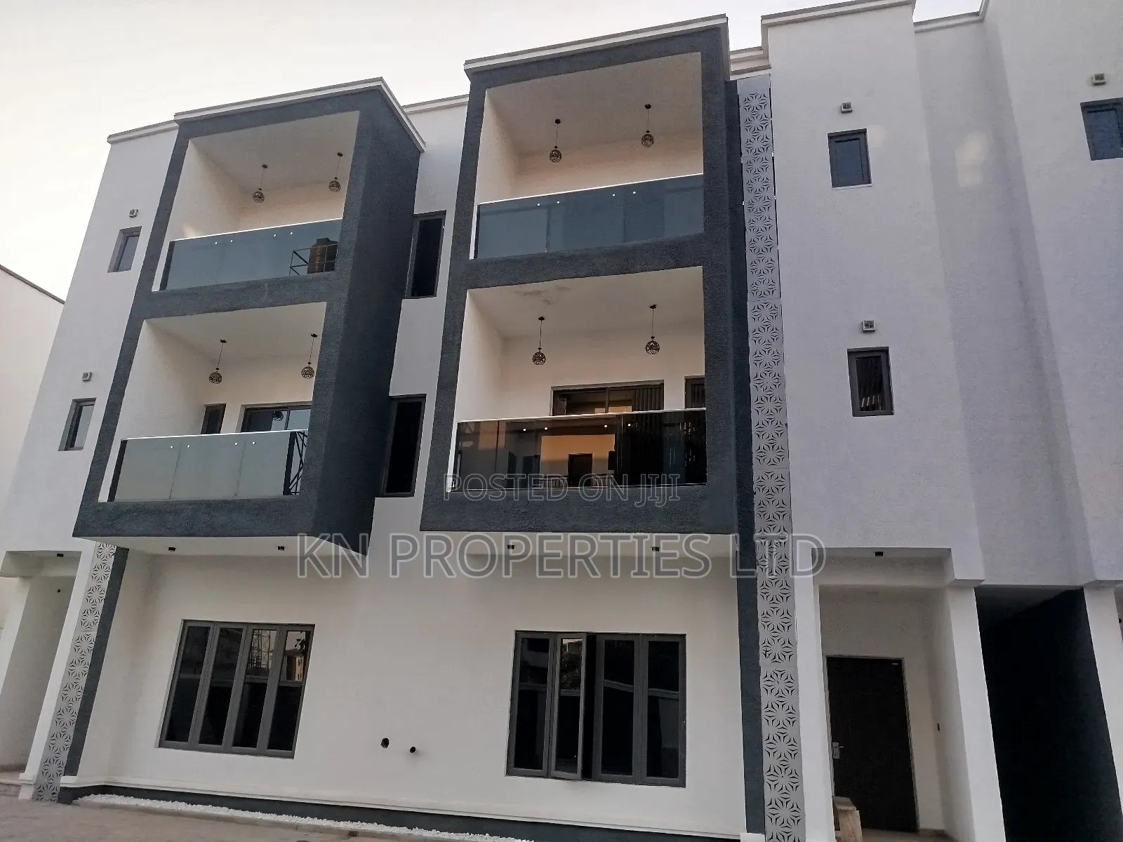 4bdrm Duplex in Jahi for sale in Jahi
