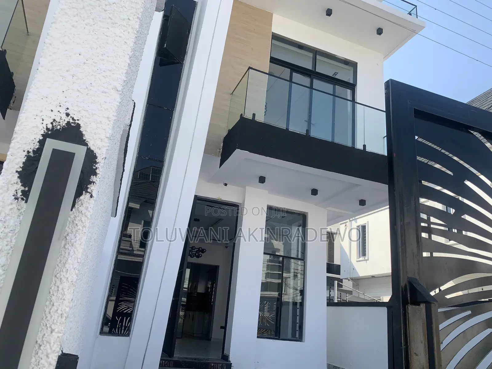 4bdrm Duplex in Orchid Road Lekki for sale in Lekki Phase 2