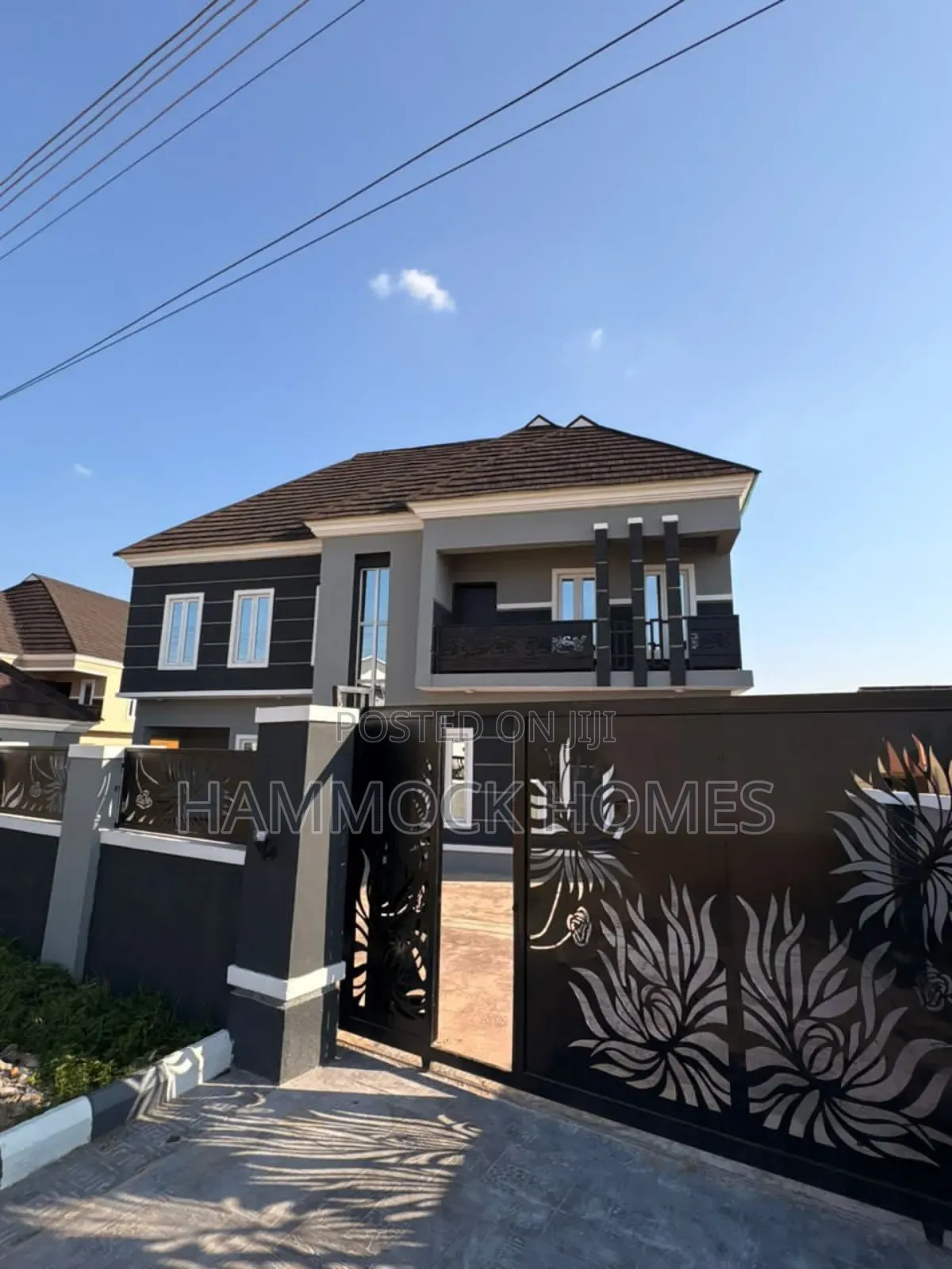 6bdrm Duplex in Airforce Estate, Akobo for sale in Akobo