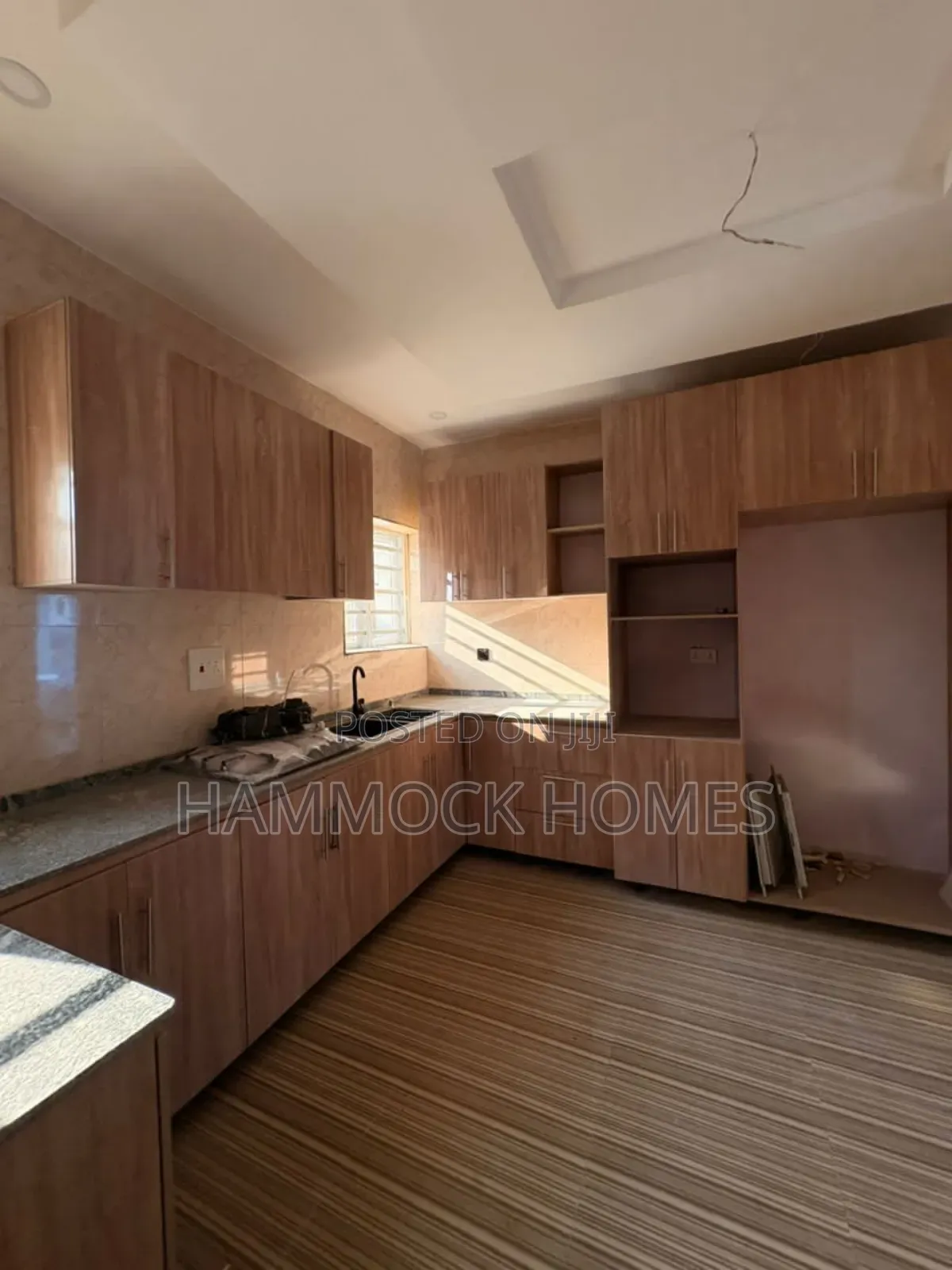 6bdrm Duplex in Airforce Estate, Akobo for sale in Akobo
