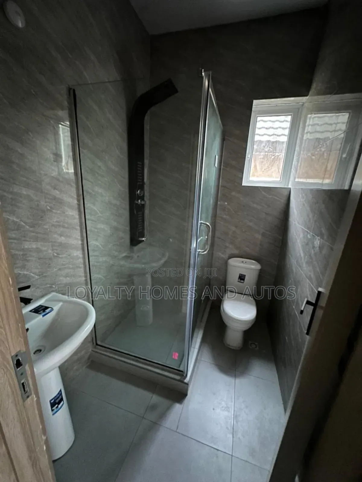 4bdrm Duplex in Gbagada Lagos, Millenuim/UPS for sale in Millenuim/UPS