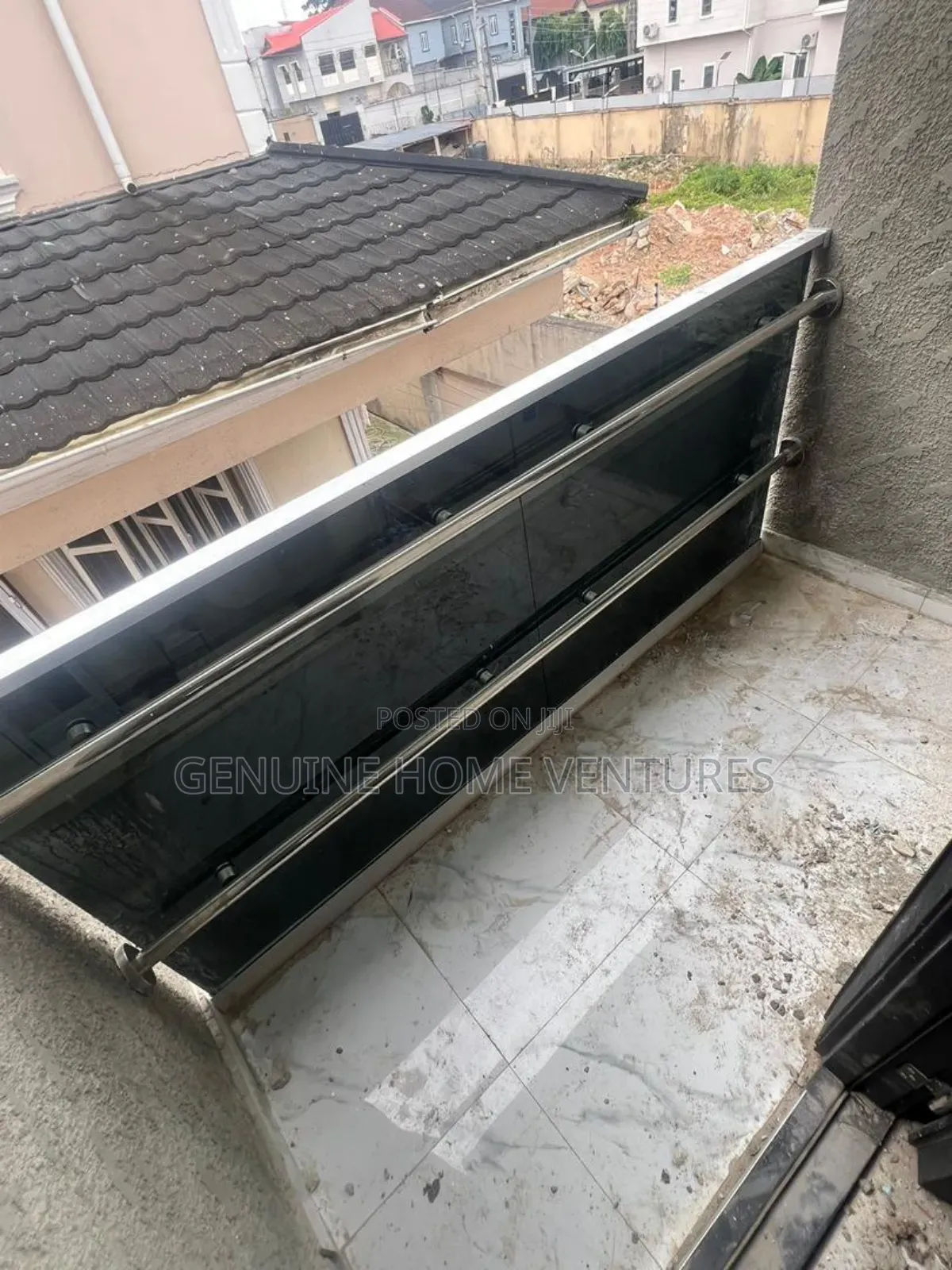 5bdrm Duplex in Omole Phase 1 for sale in Omole Phase 1