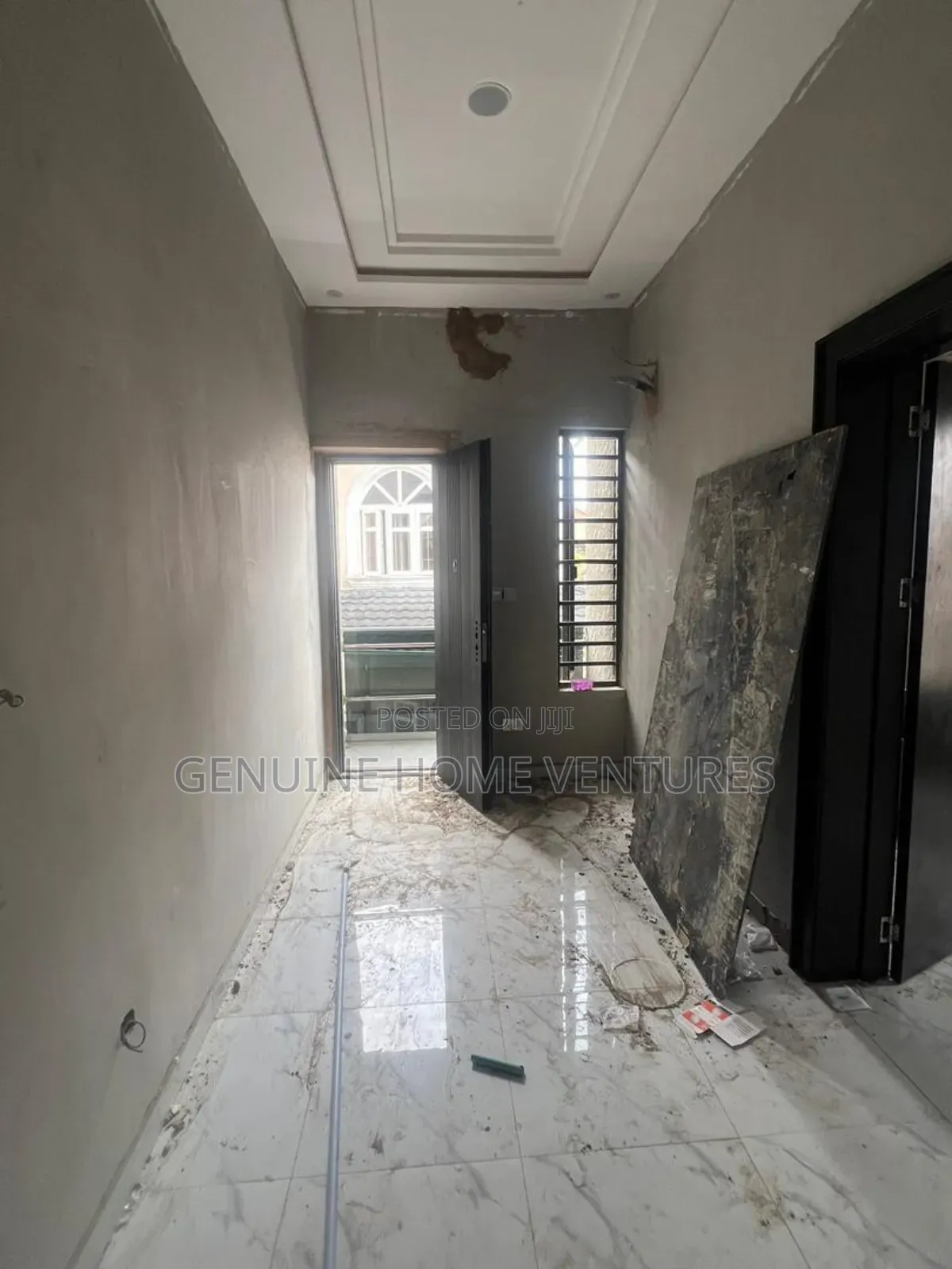 5bdrm Duplex in Omole Phase 1 for sale in Omole Phase 1