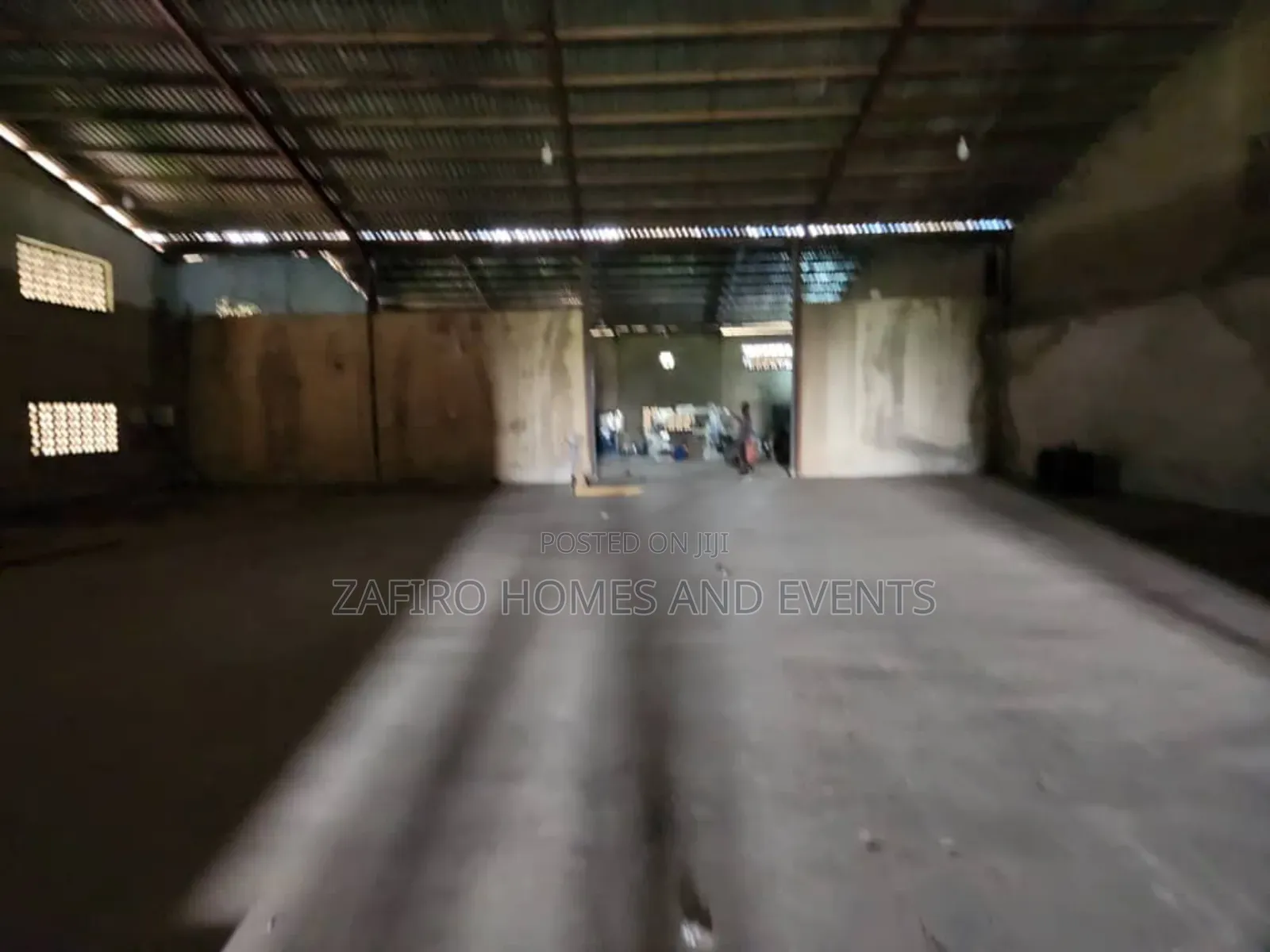 2750m2 Warehouse at Podo on Old Lagos Ibadan Expressway Ib for Lease in Ibadan