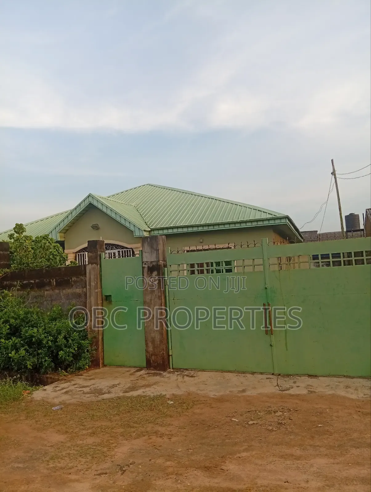 3bdrm Bungalow in Salvation Close, Ifo for sale in Ifo