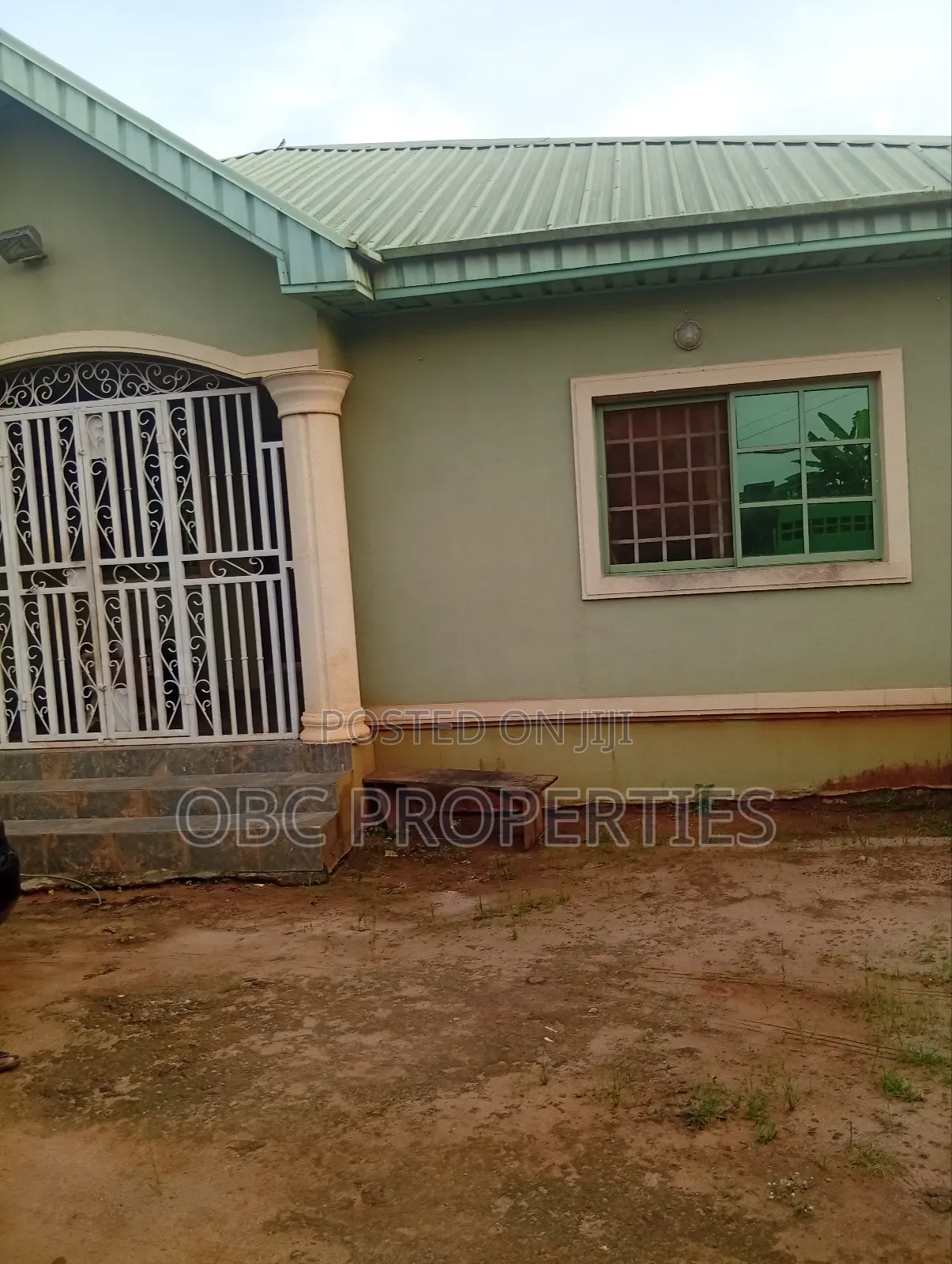 3bdrm Bungalow in Salvation Close, Ifo for sale in Ifo