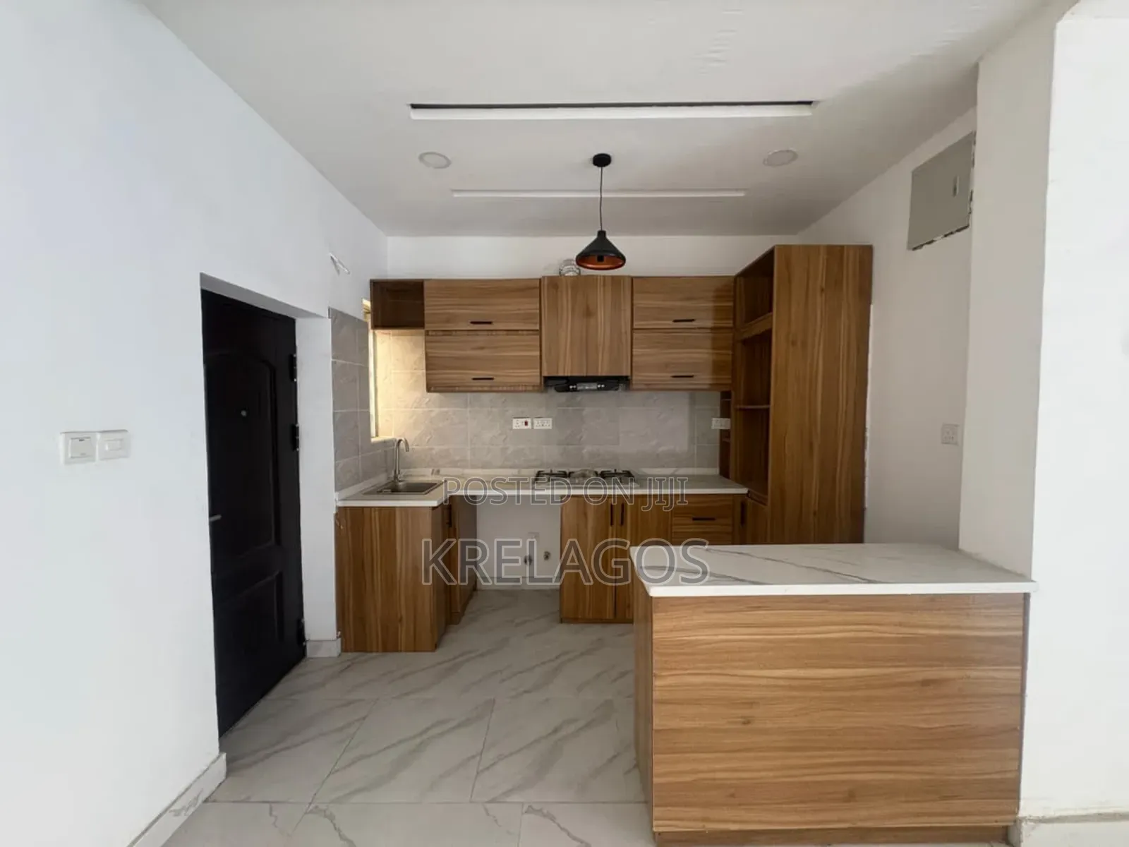 3bdrm Duplex in Abraham Adesanya, Off Lekki-Epe Expressway for sale in Off Lekki-Epe Expressway