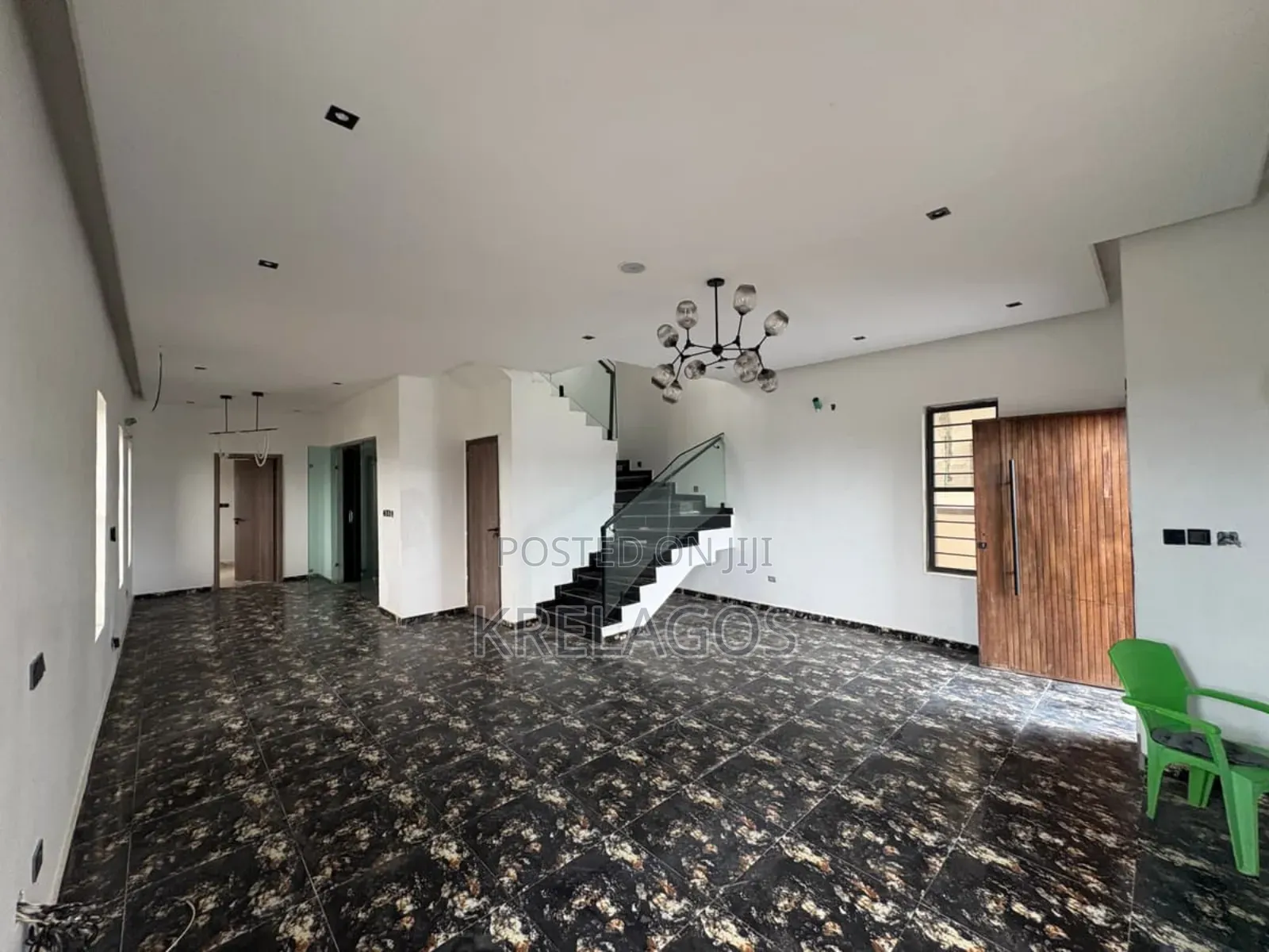 4bdrm Duplex in Abraham Adesanya, Off Lekki-Epe Expressway for sale in Off Lekki-Epe Expressway