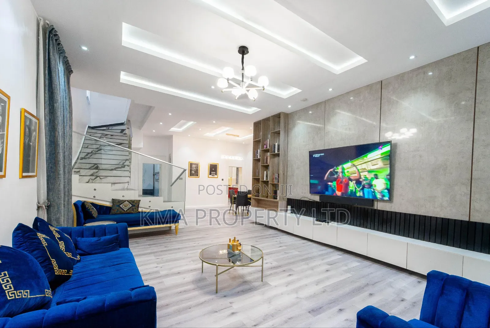 Luxurious 5 Bedroom Self Compound With Private Pool in Ikate