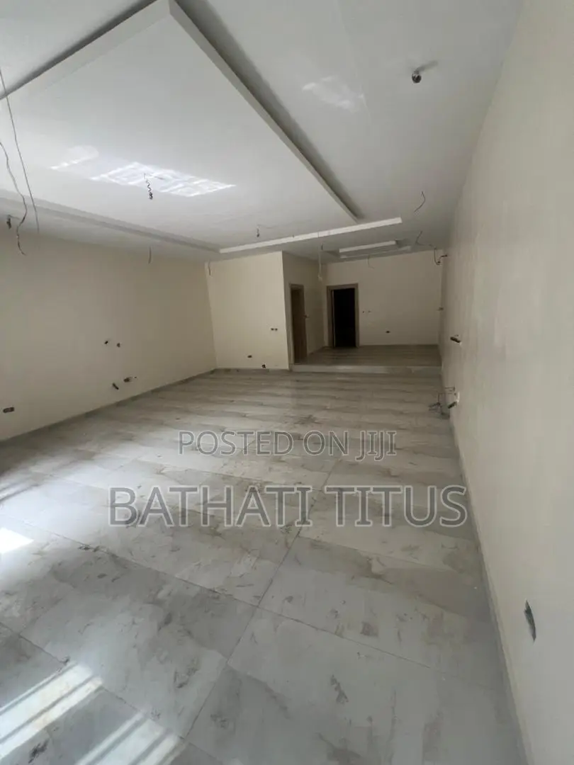 4bdrm Duplex in Kado for sale in Kado