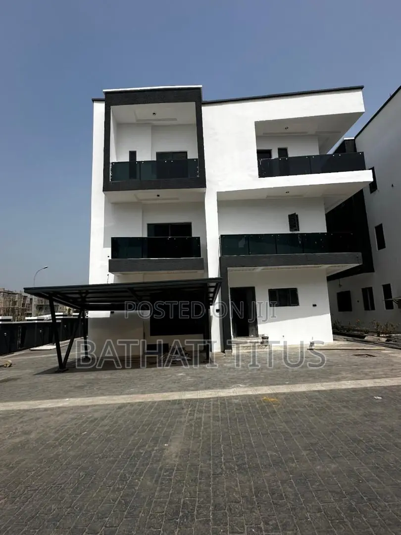 6bdrm Duplex in Katampe Extension for sale in Katampe Extension