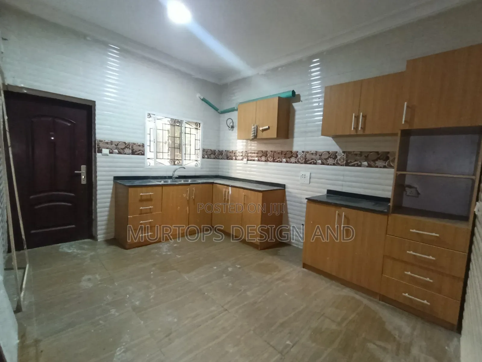 Mini Flat in Paradise 3, Chevron for rent in Chevron