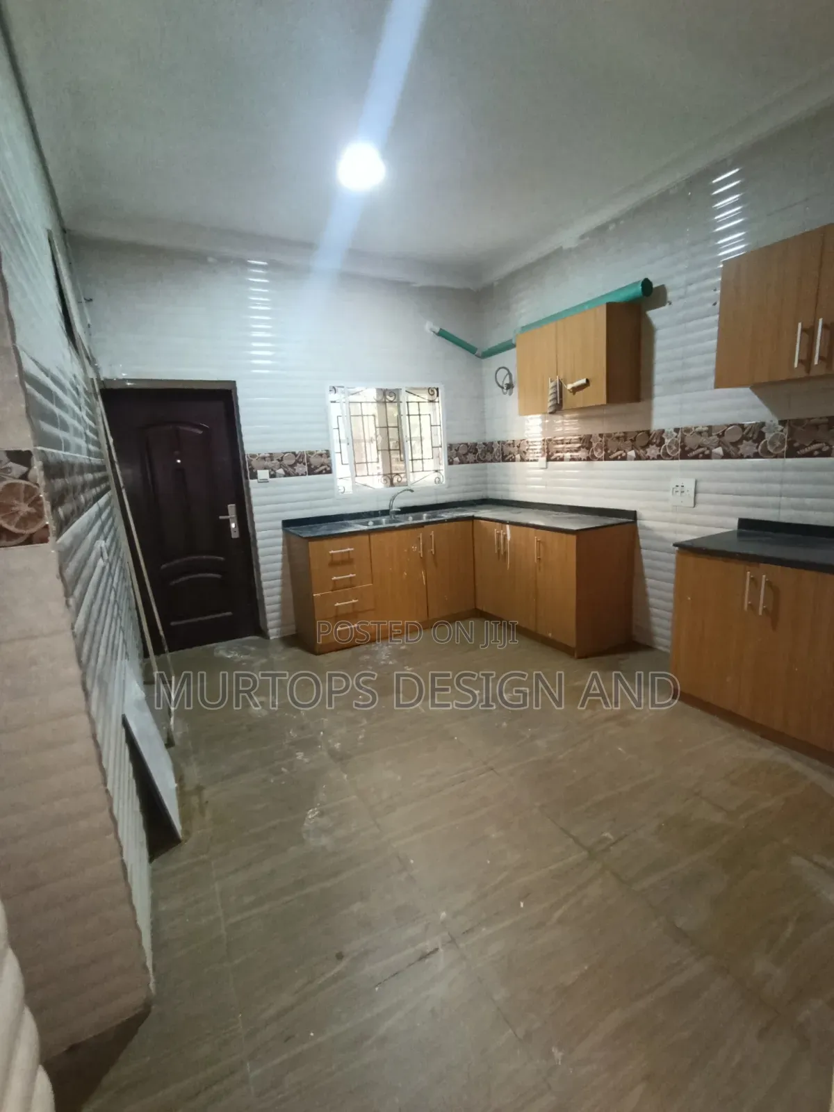 Mini Flat in Paradise 3, Chevron for rent in Chevron