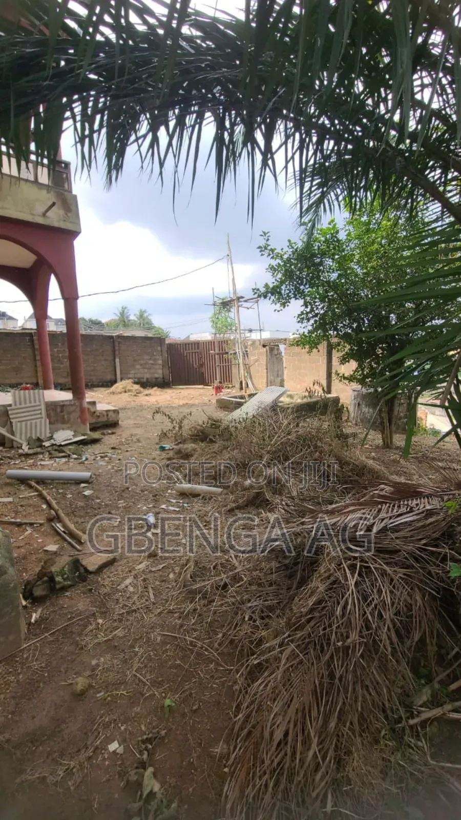 782sqm Land With Demolish Able Structure at Omole Ph 2 Extension in Berger