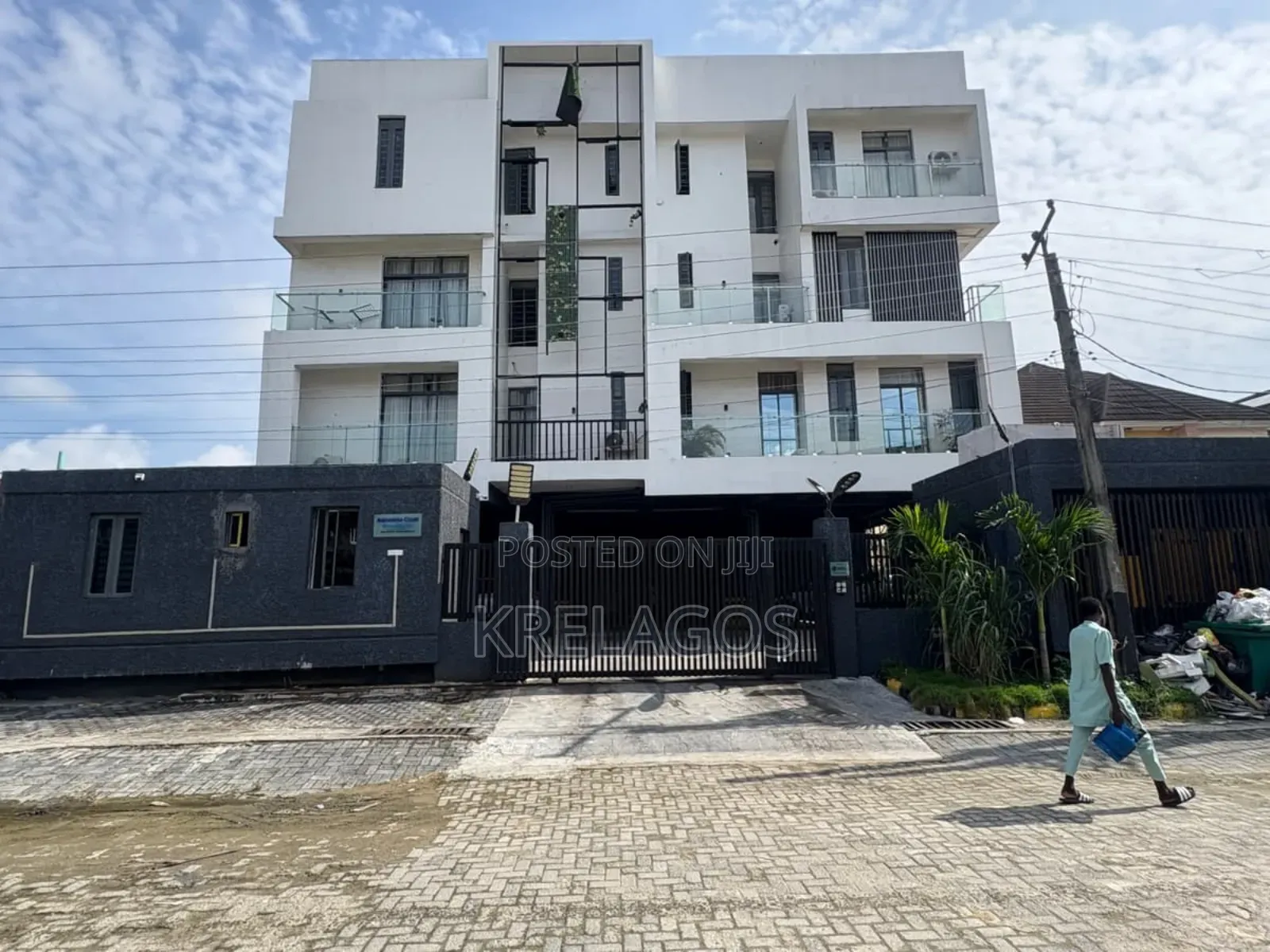 2bdrm Apartment in Agungi for sale in Agungi