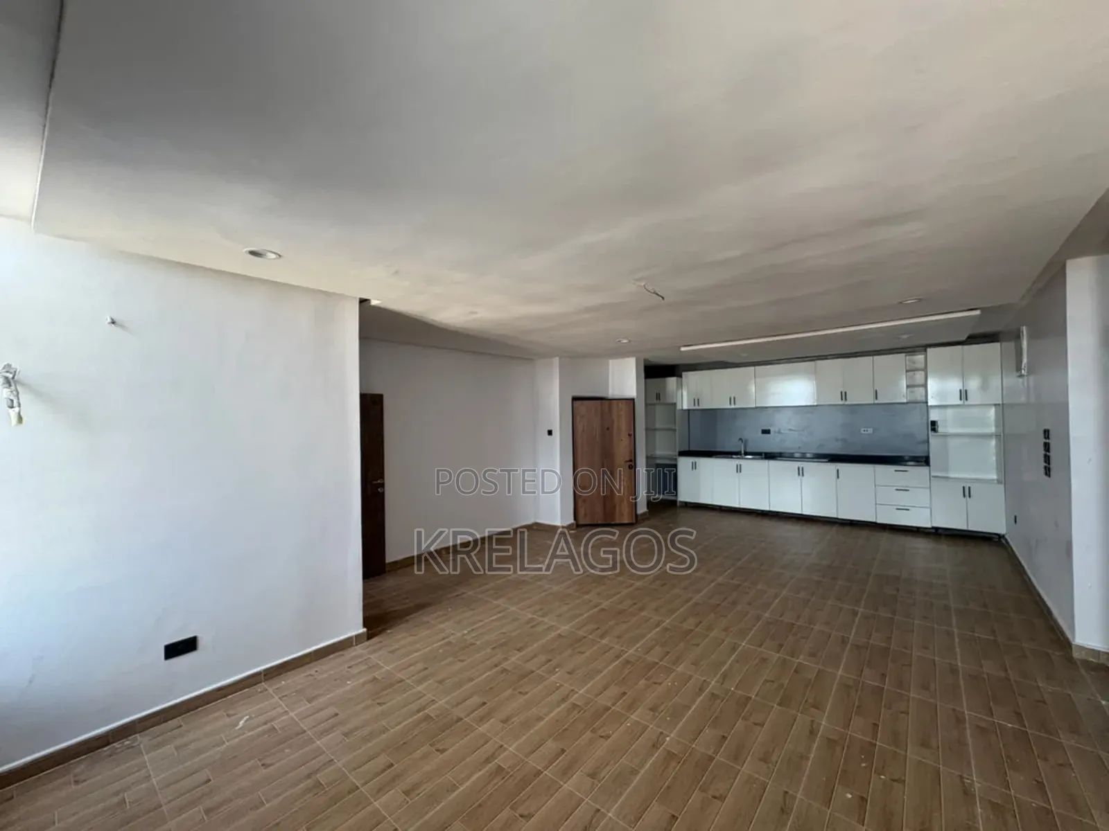 2bdrm Apartment in Agungi for sale in Agungi