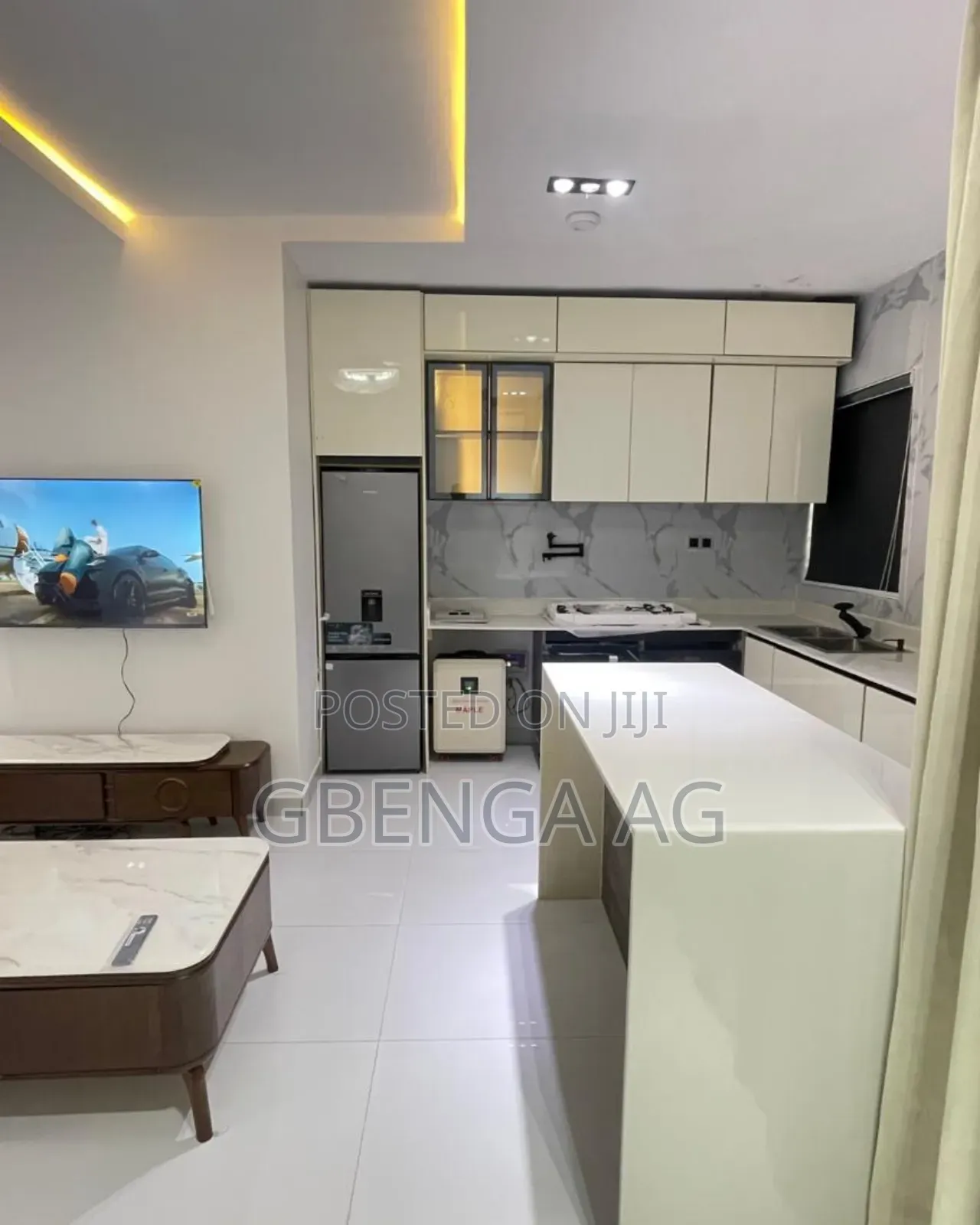 Furnished 1bdrm Apartment in Off Freedom Way for sale in Lekki Phase 1