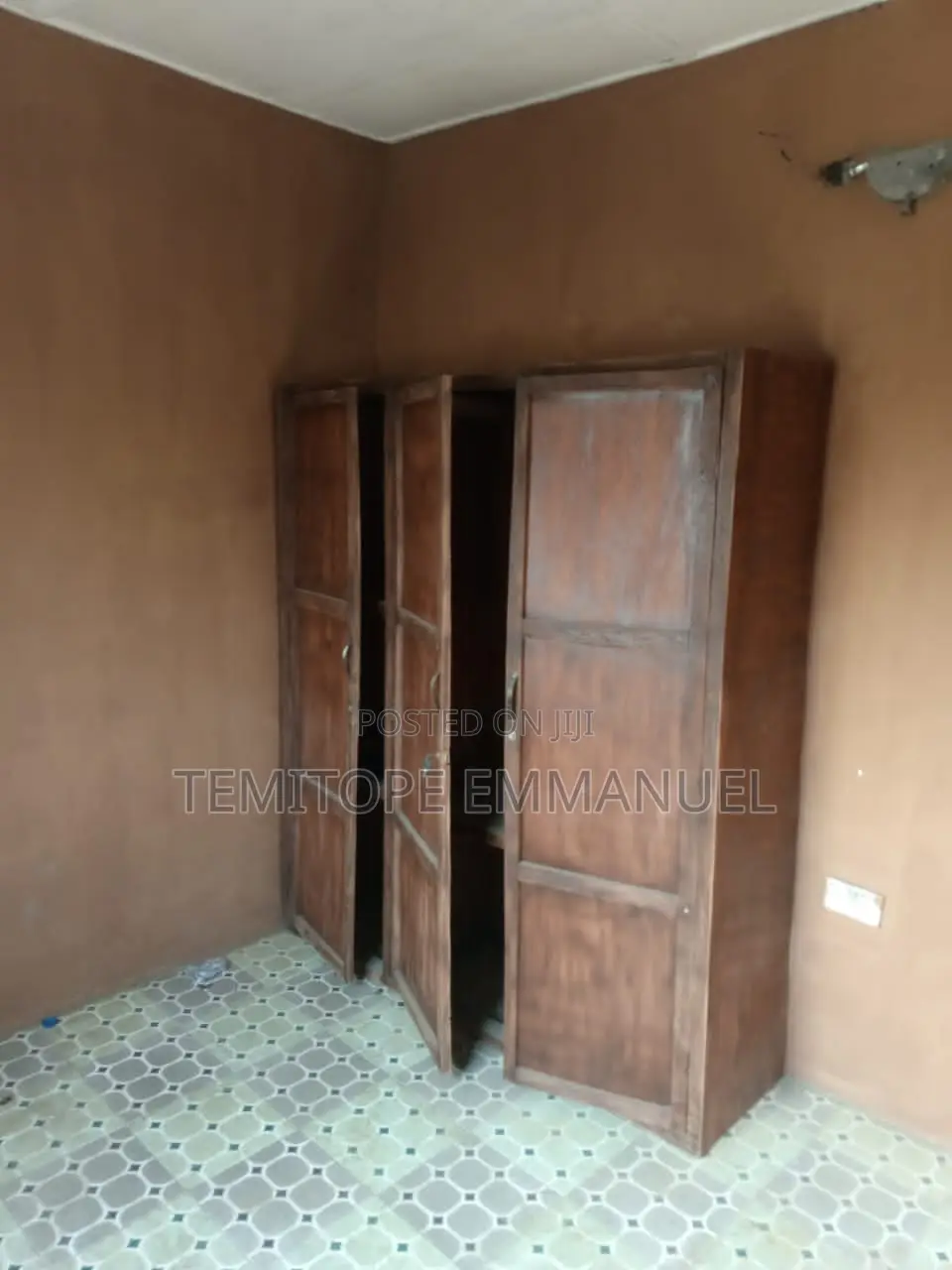 Furnished 15bdrm Apartment in Off Ekoro Junction for sale in Abule Egba
