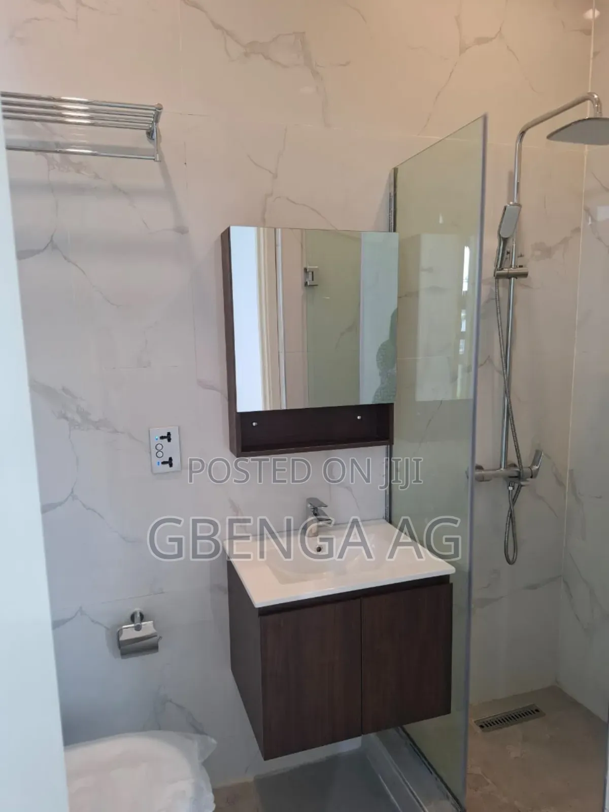 4bdrm Maisonette in Lekki Phase 1 for sale in Lekki Phase 1