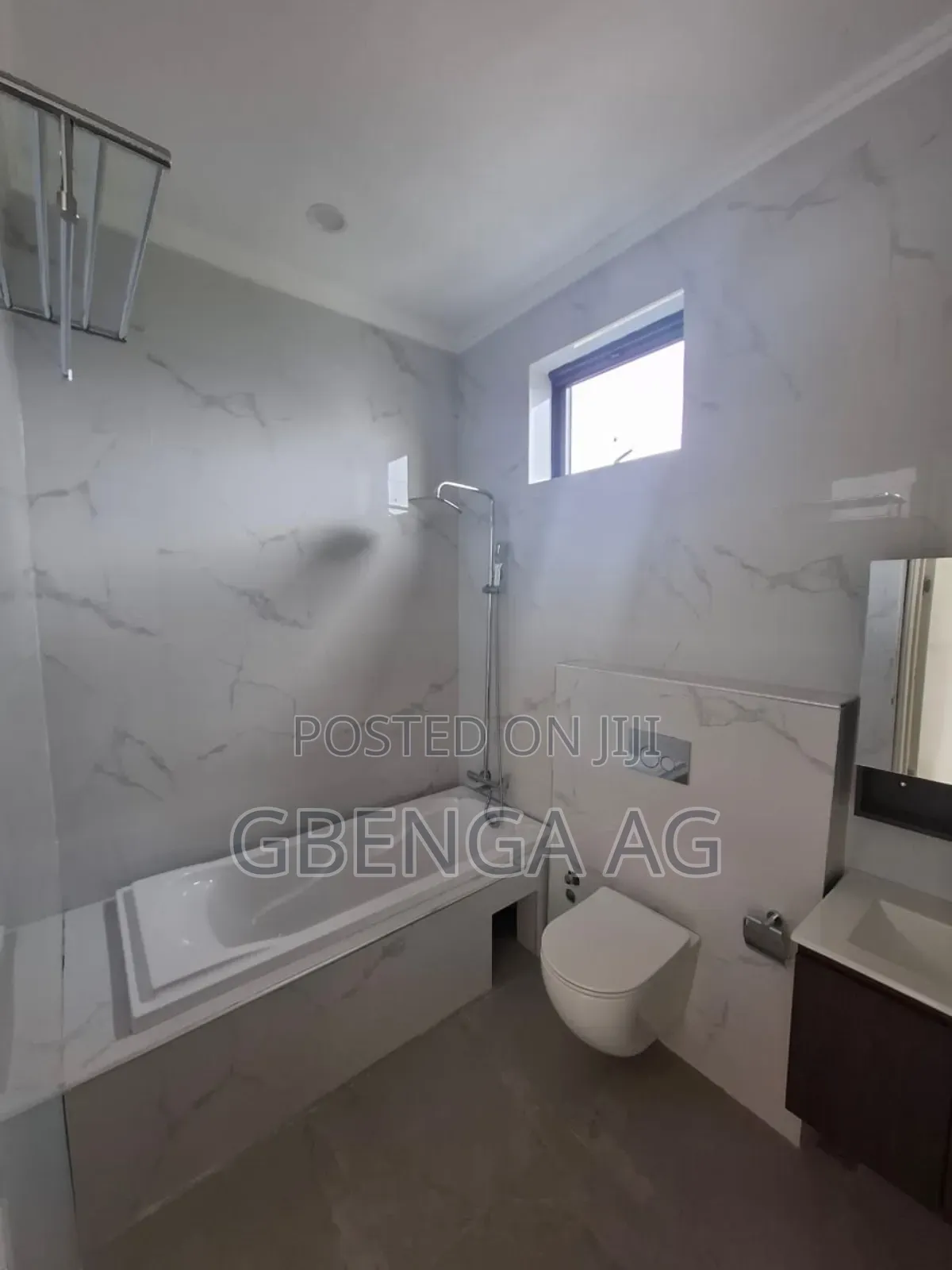 5bdrm Duplex in Lekki Lagos for sale in Lekki Phase 1