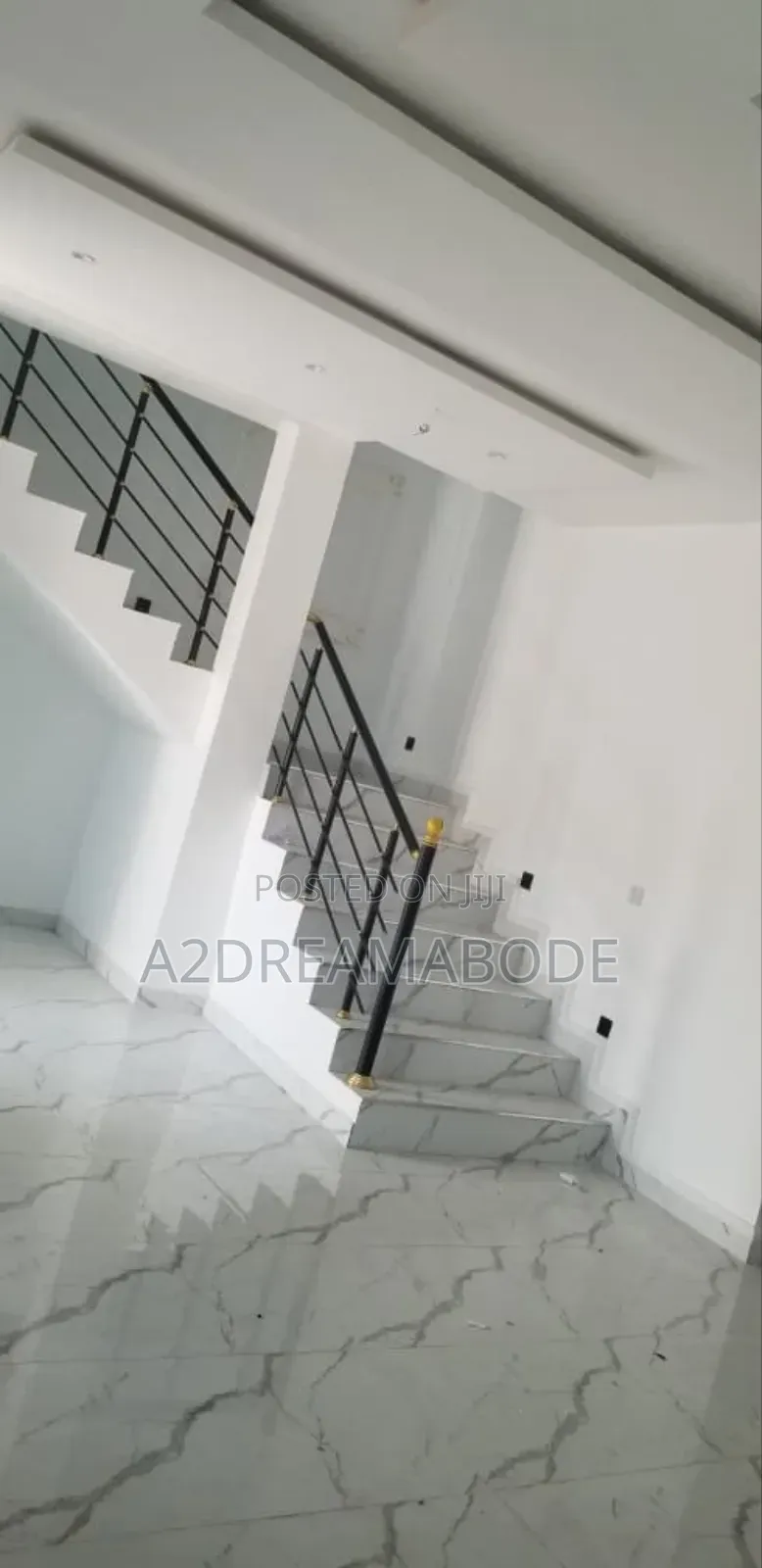 5bdrm Duplex in Opic, Isheri North for sale in Isheri North