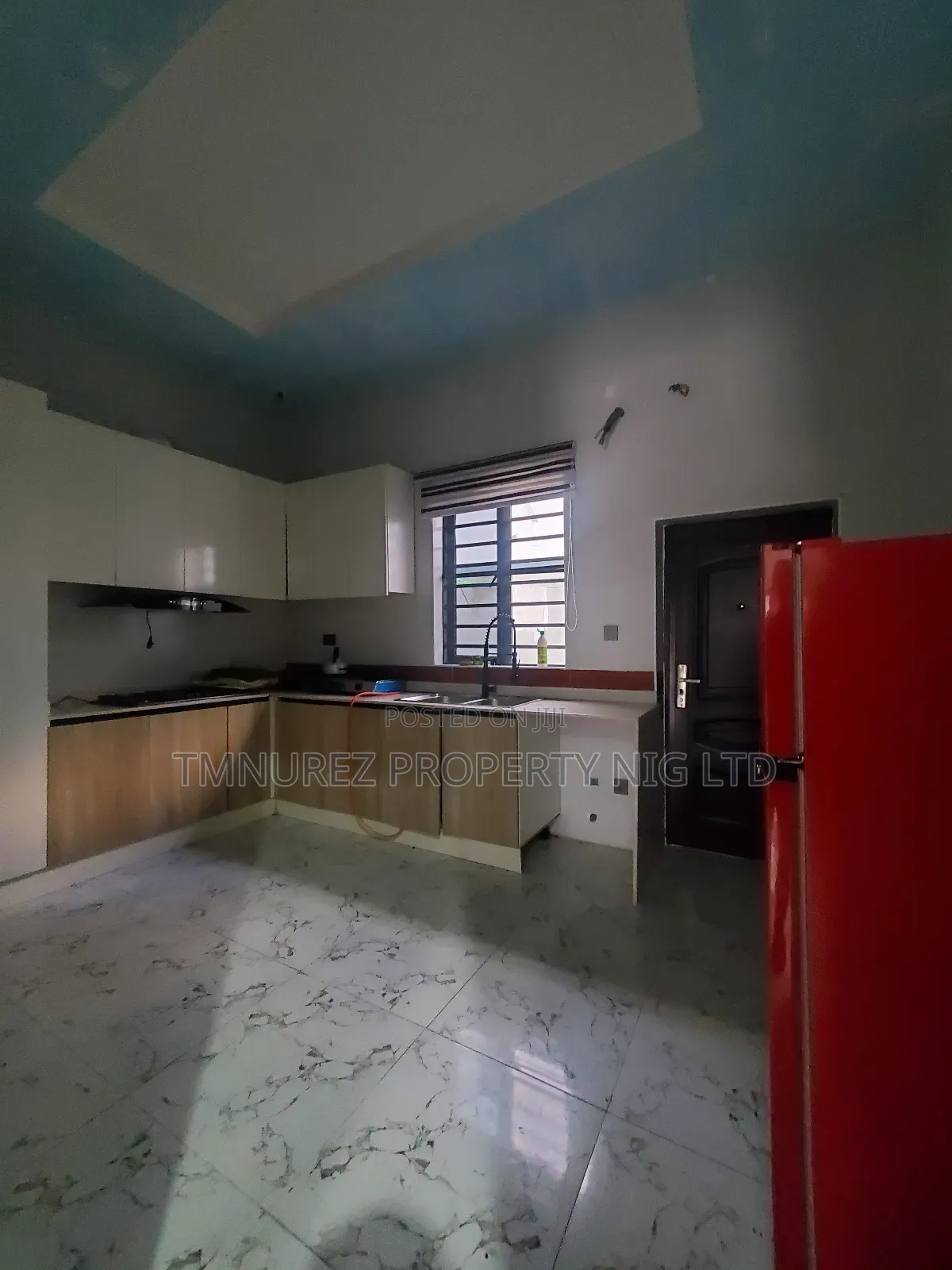 Furnished Studio Apartment in Orchild, Chevron for rent in Chevron