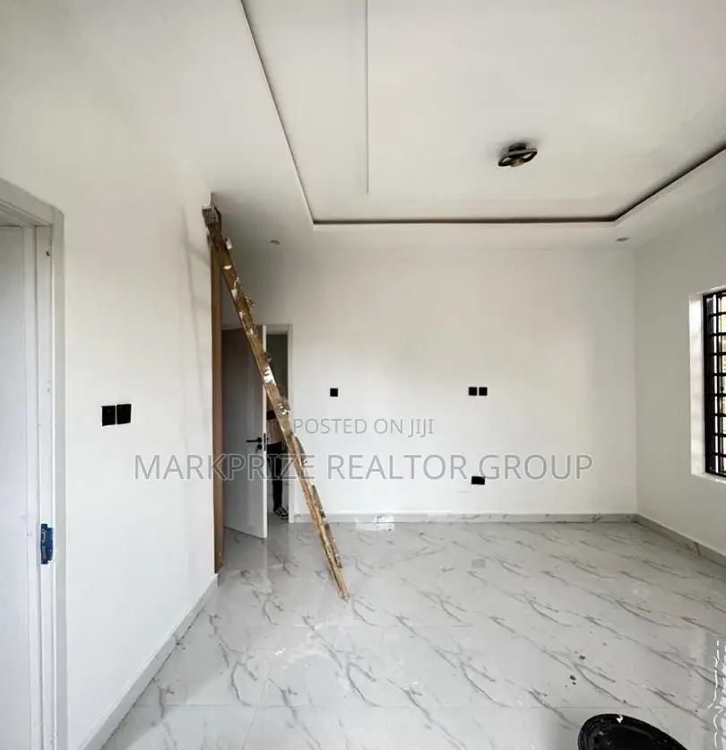 4bdrm Duplex in Magodo Phase 1 Lagos for sale in Magodo