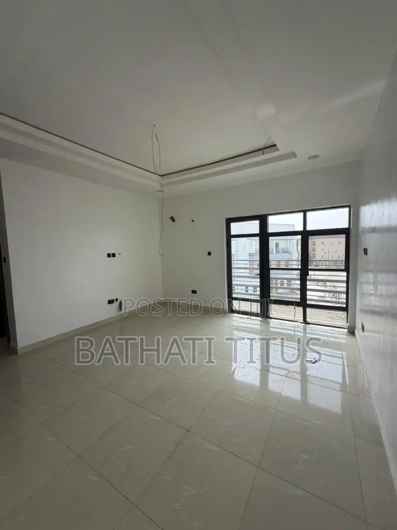 4bdrm Duplex in Wuye for sale in Wuye