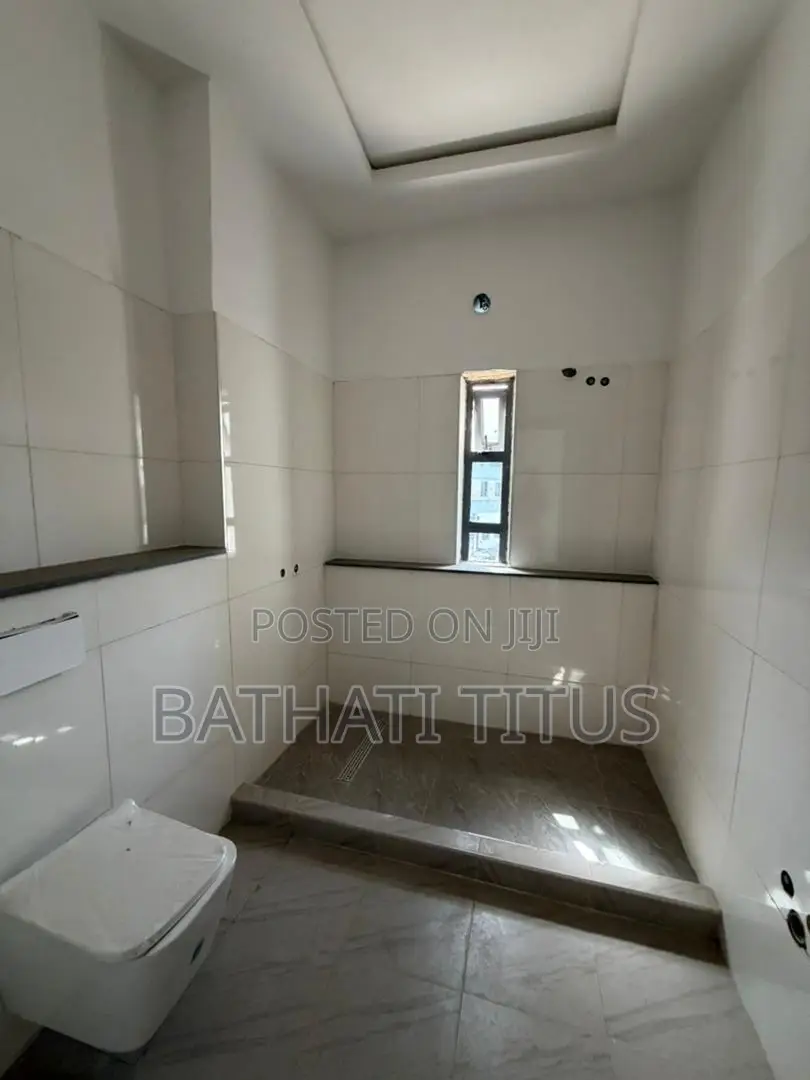 4bdrm Duplex in Wuye for sale in Wuye