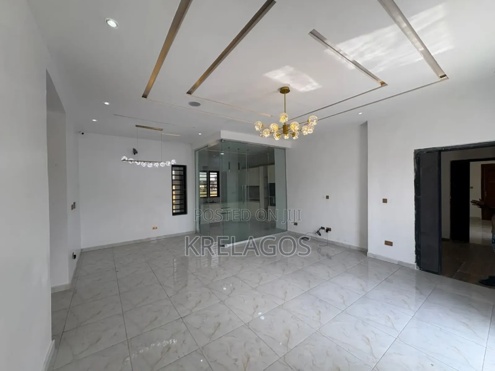 2bdrm Apartment in Agungi for sale in Agungi