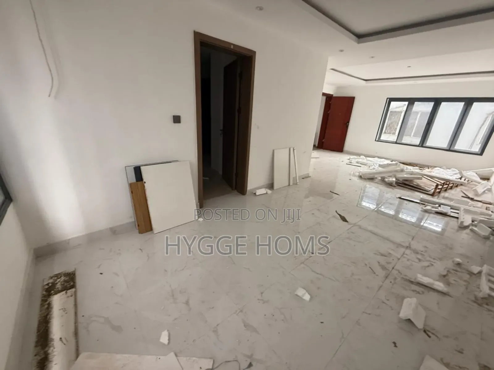 2bdrm Apartment in Off Keffi Street, Awolowo Road for sale in Awolowo Road