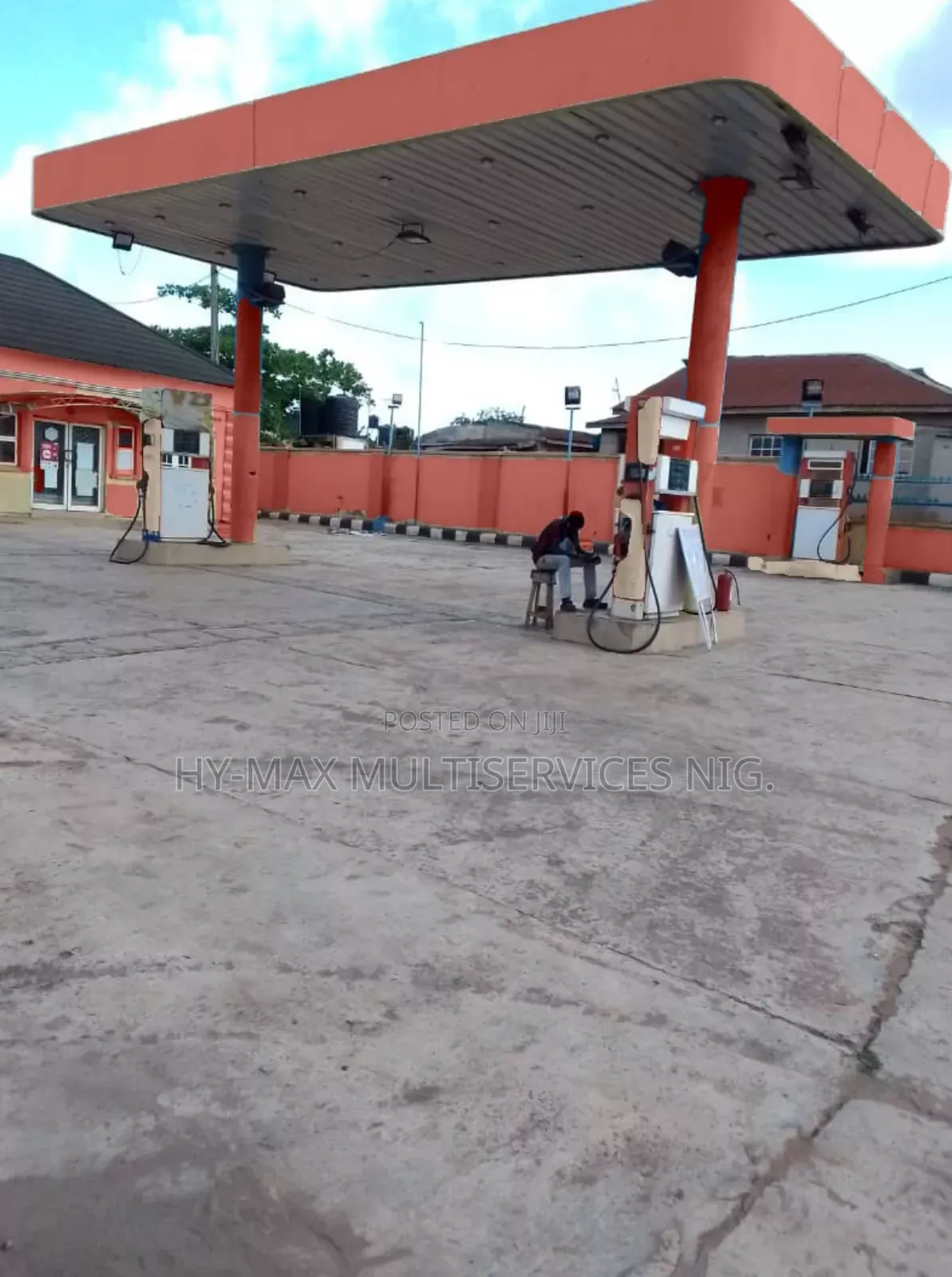 Standard Strategic Filling Station for Lease in Ibadan in Iwo Road