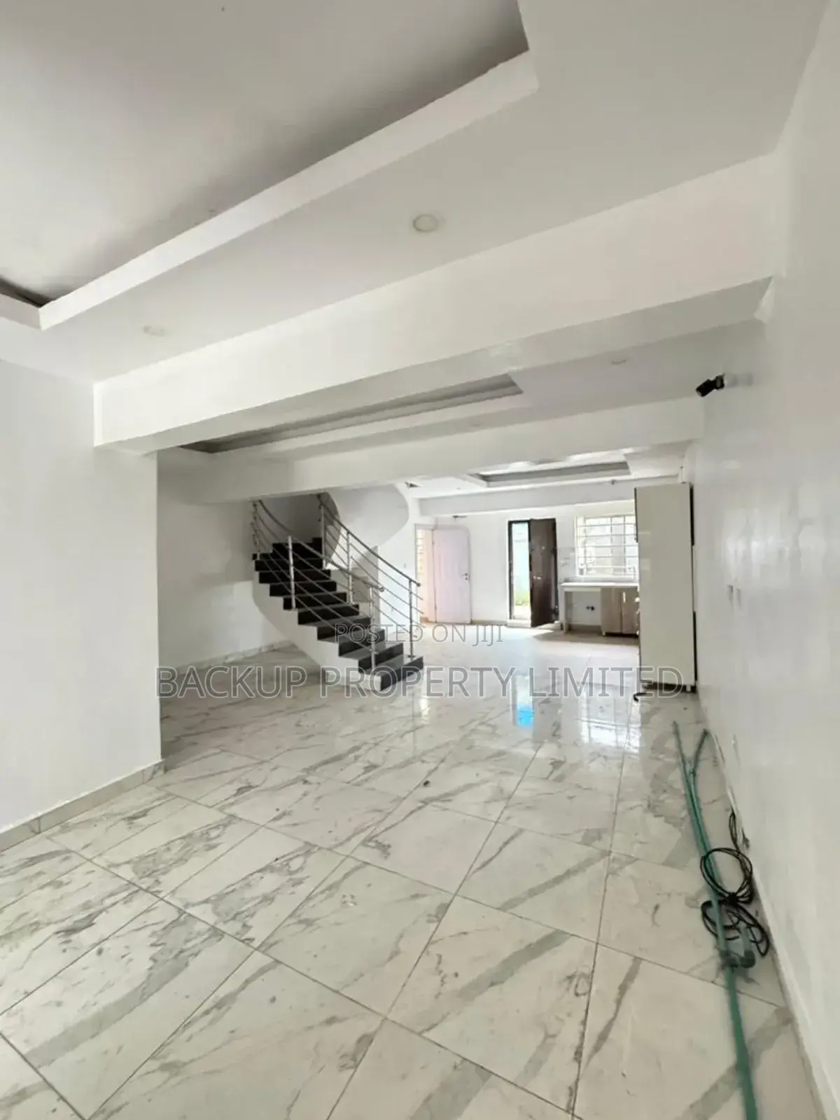 4bdrm Duplex in Surulere for sale in Surulere