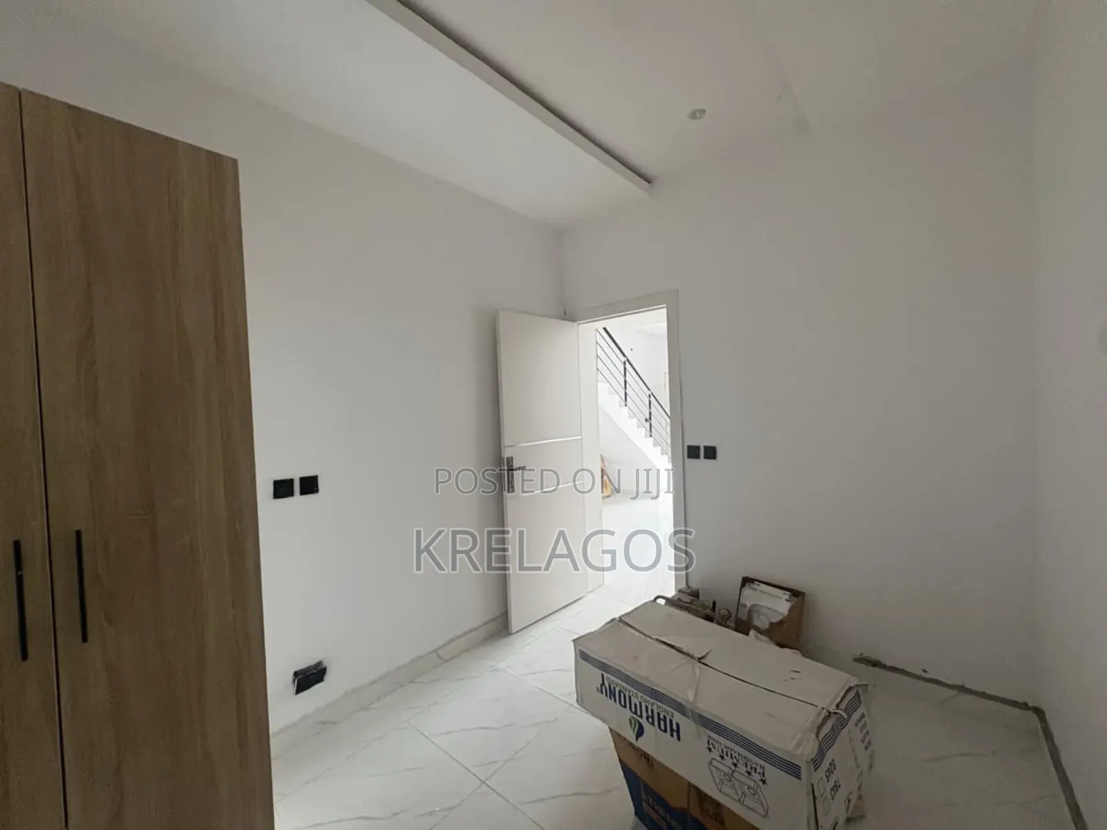 4bdrm Duplex in Ogombo for sale in Ogombo