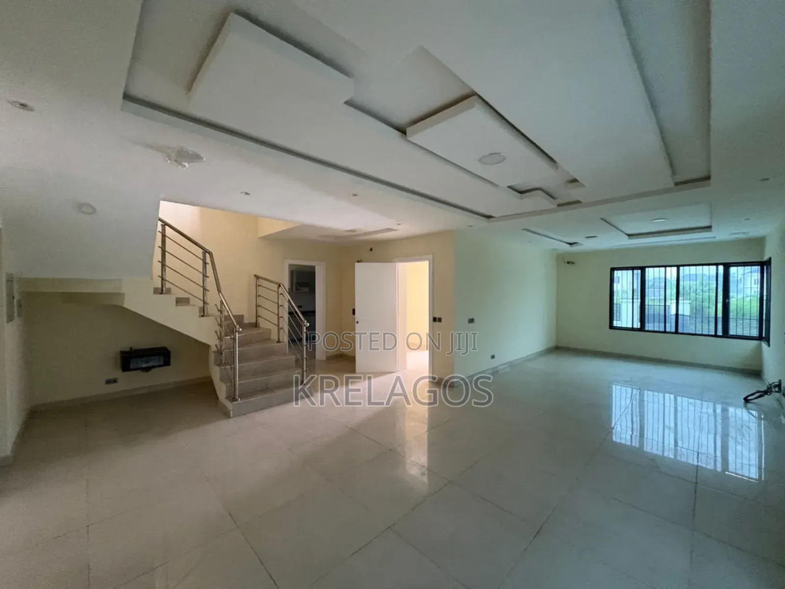 4bdrm Duplex in Royalpha Garden, Off Lekki-Epe Expressway for sale in Off Lekki-Epe Expressway