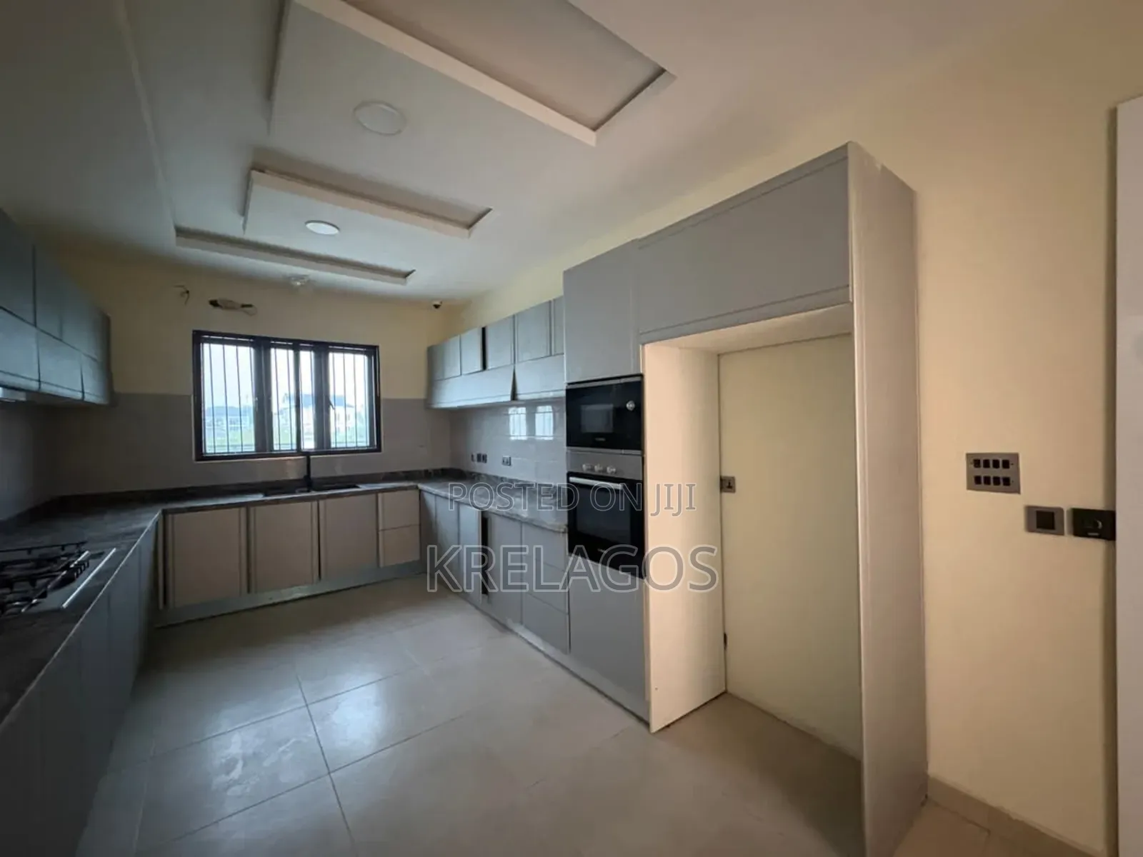 4bdrm Duplex in Royalpha Garden, Off Lekki-Epe Expressway for sale in Off Lekki-Epe Expressway