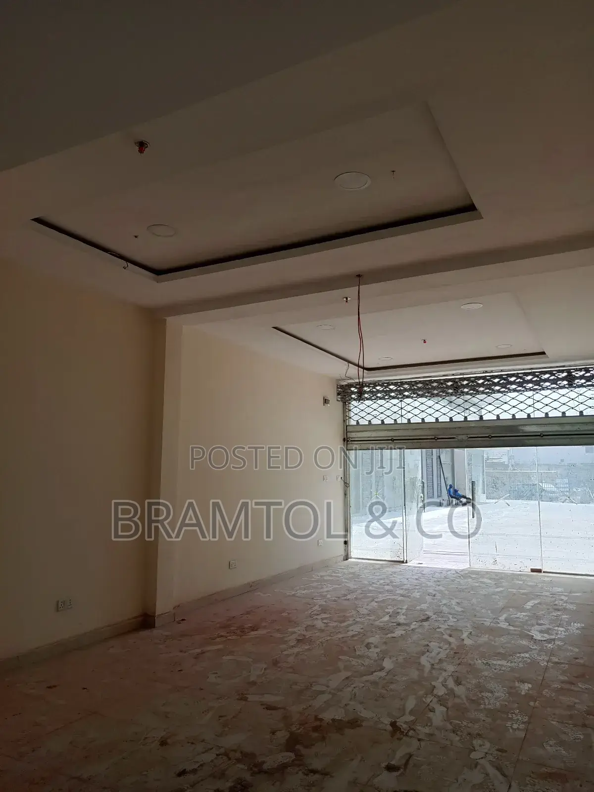 42sqm Office/Shop Ground Floor in Wuse 2