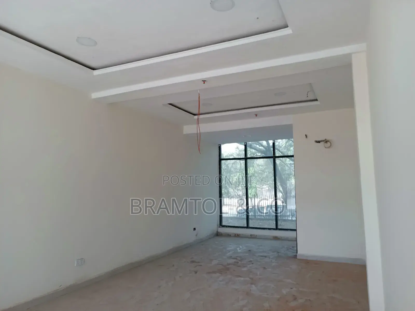 42sqm Office/Shop Ground Floor in Wuse 2