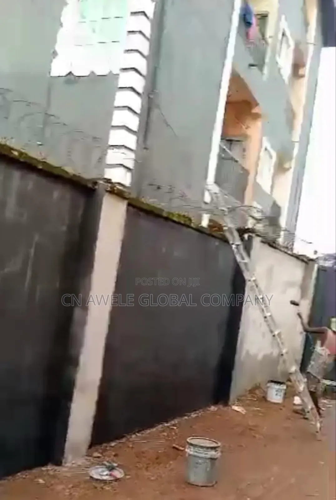 8 Flats of One Room and Parlor With One Toilet in Enugu