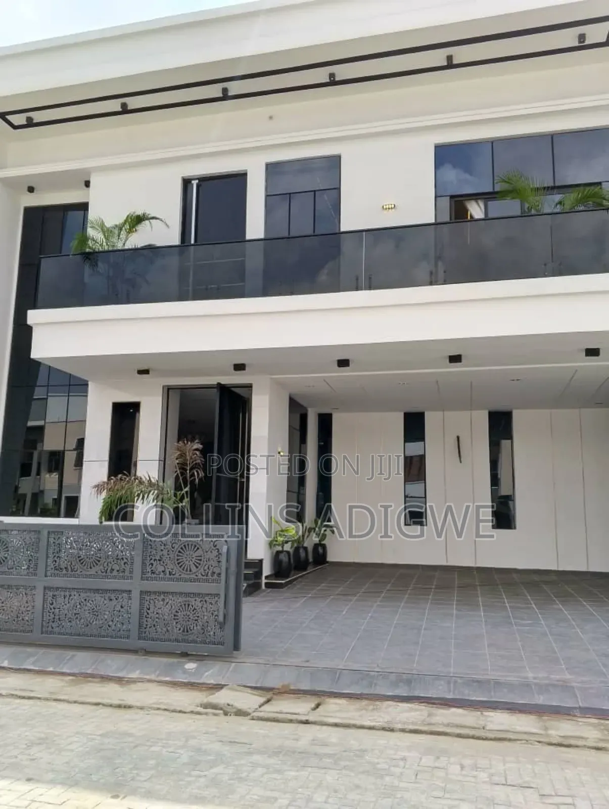 5bdrm Duplex in Chevron Arena Estate, Lekki for sale in Lekki