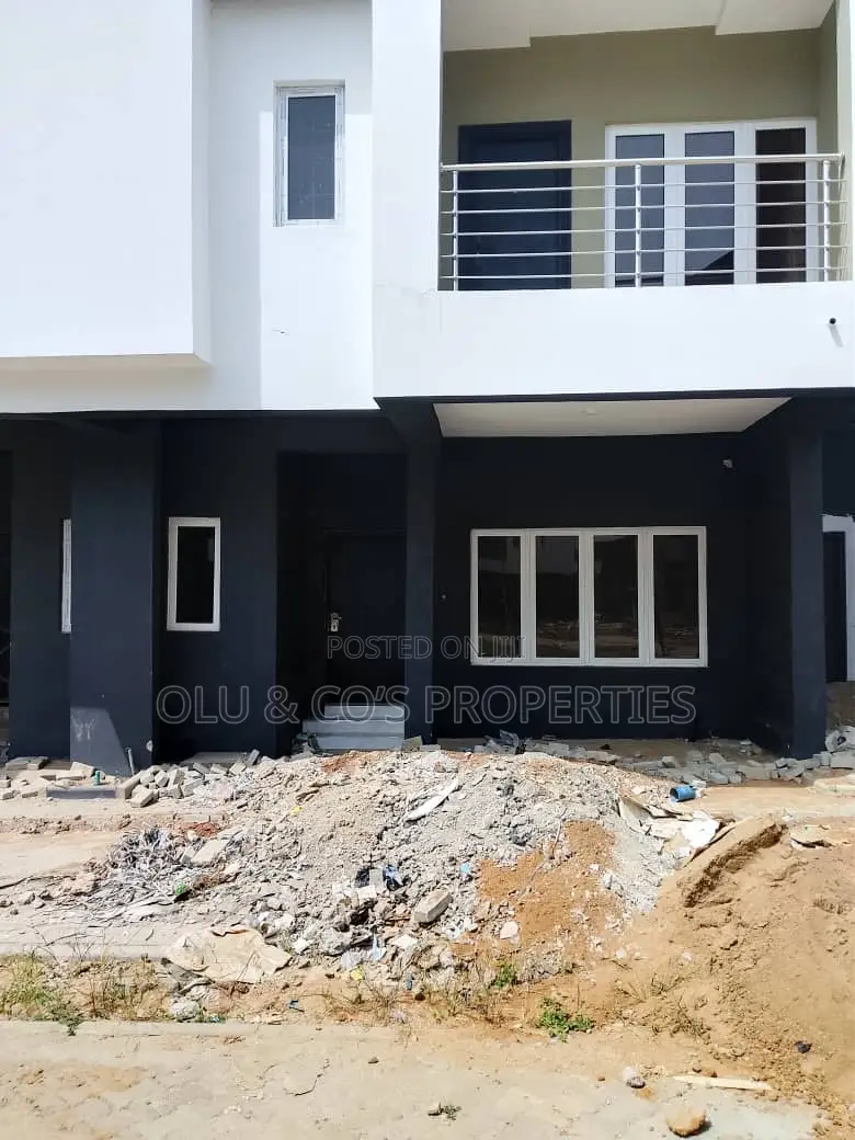 2bdrm Townhouse / Terrace in Katampe for rent in Katampe (Main)