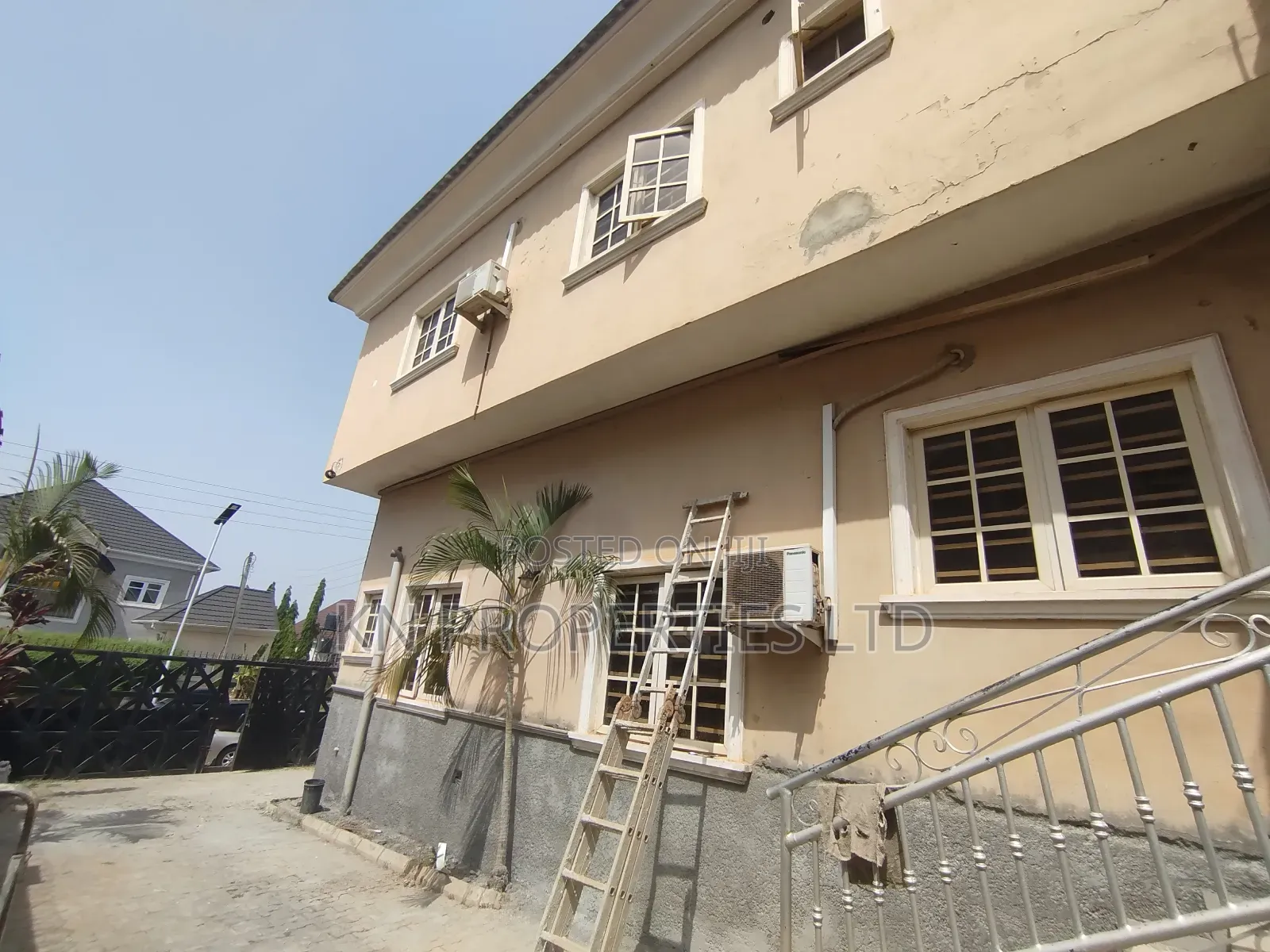 4bdrm Duplex in Apo for rent in Apo Resettlement