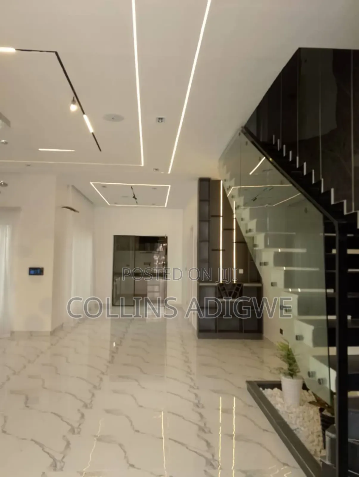 5bdrm Duplex in Chevron Lekki for sale in Lekki